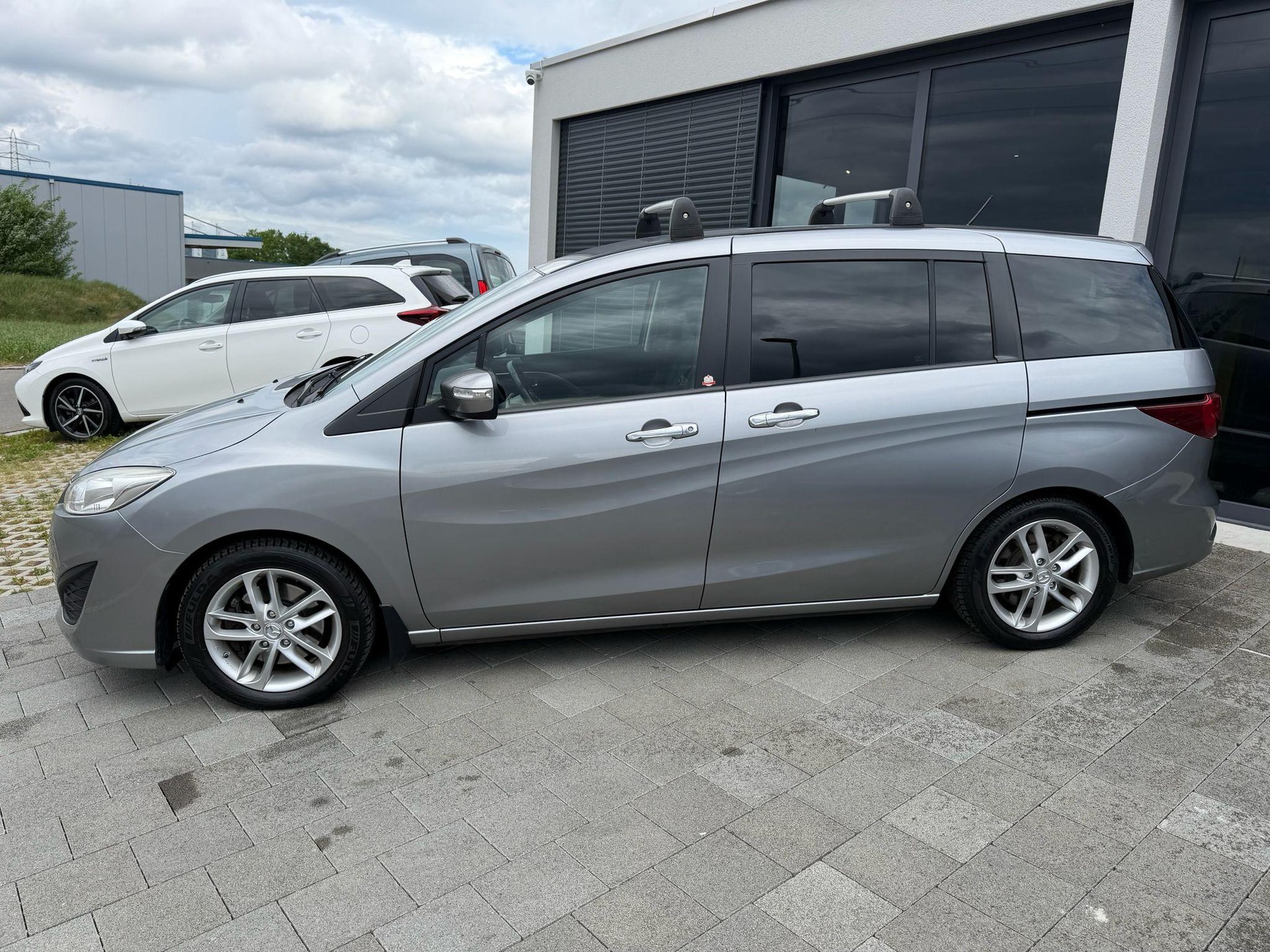 MAZDA 5 2.0 Suisse Edition+ ActiveM-image-25