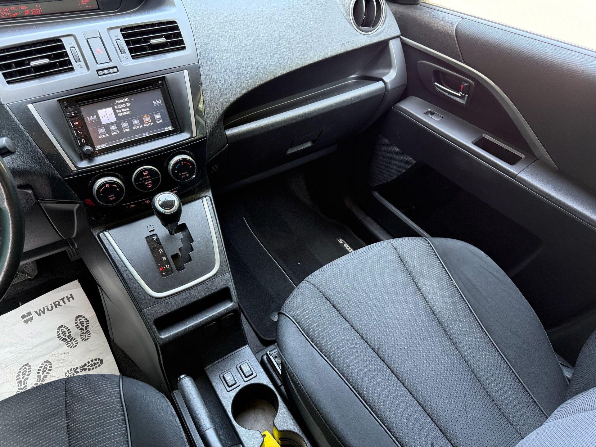 MAZDA 5 2.0 Suisse Edition+ ActiveM-image-13