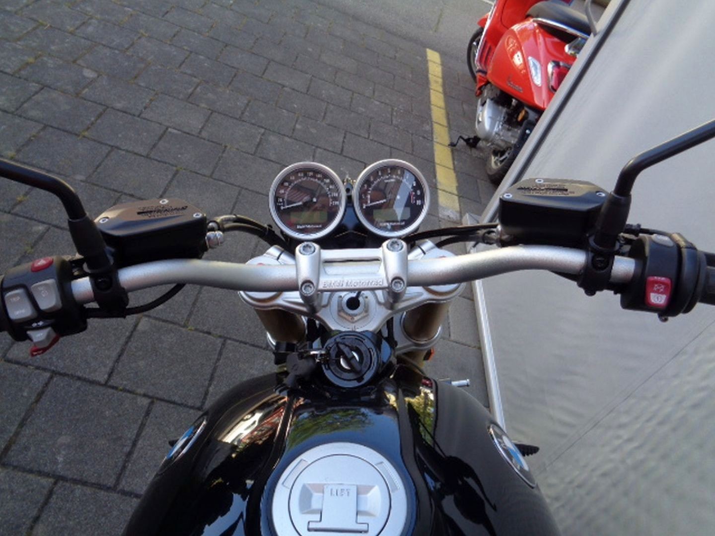 BMW R NINE T-image-9
