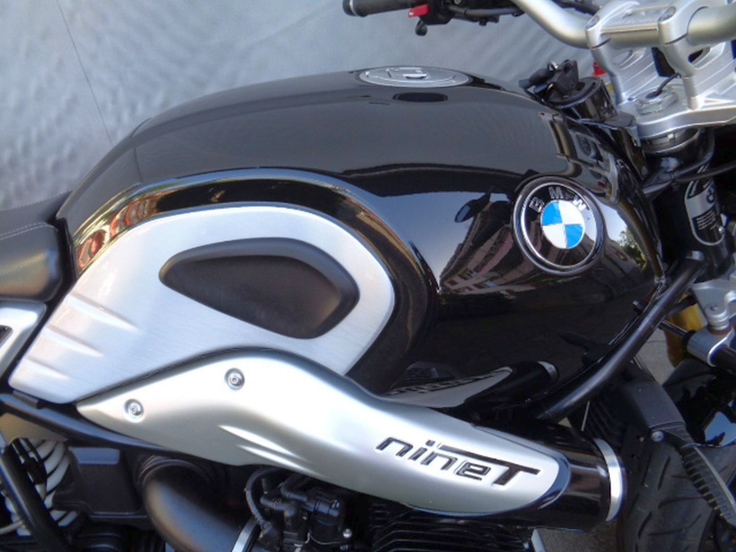 BMW R NINE T-image-6