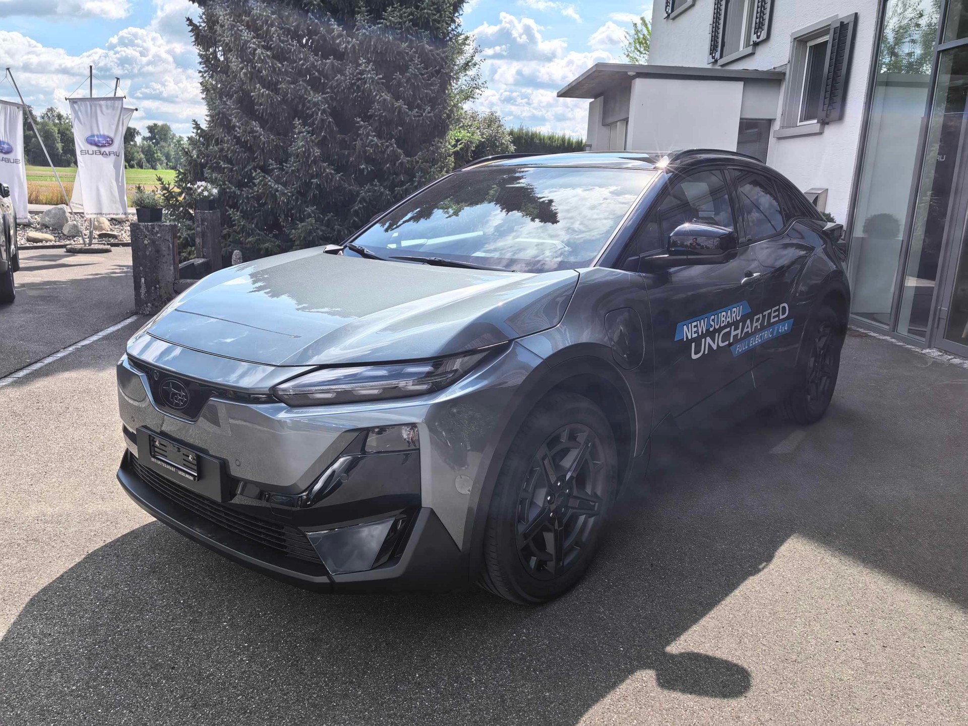 SUBARU Uncharted eV Luxury 77 kWh AWD-image-2