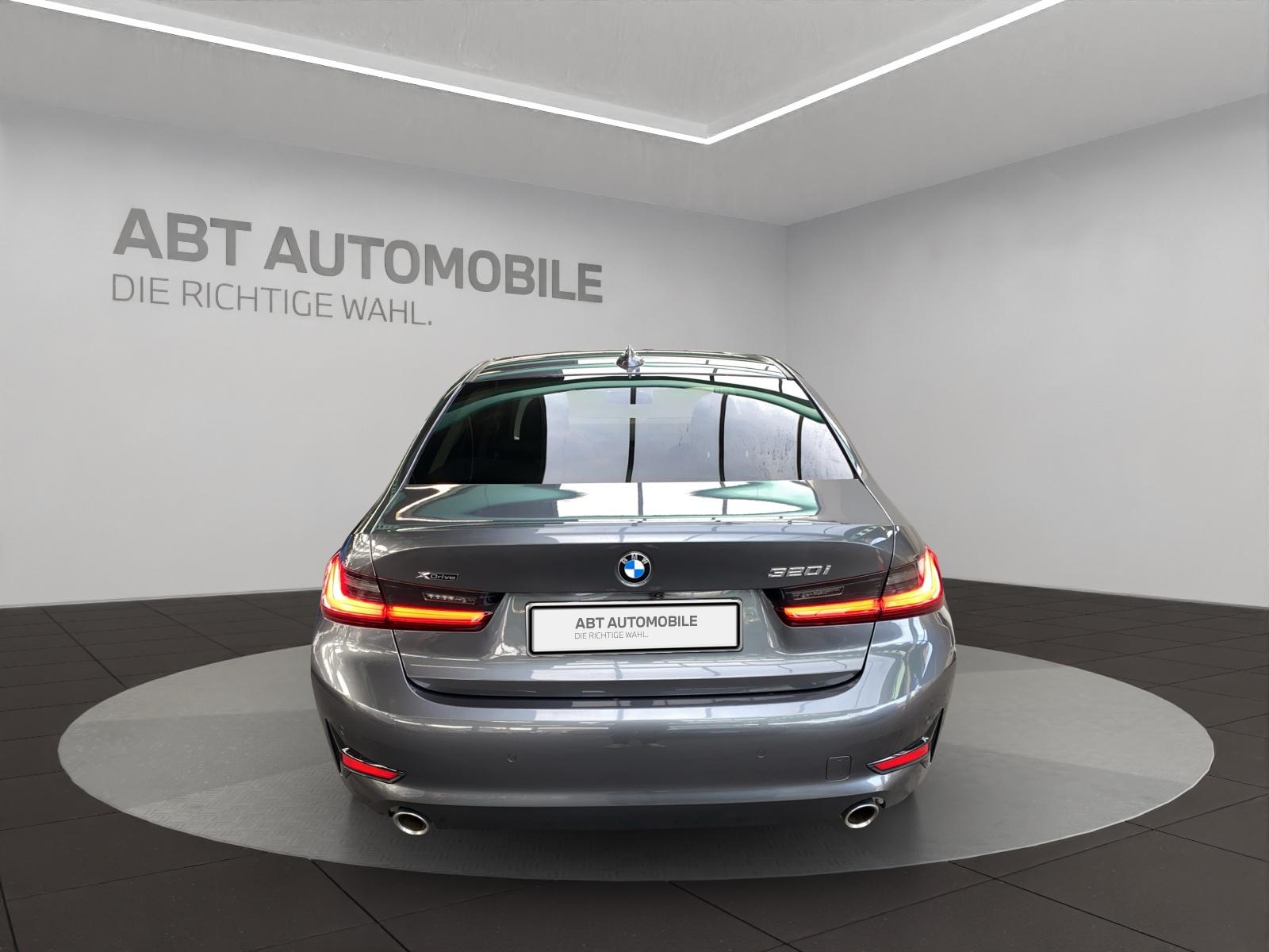 BMW 320i xDrive-image-4