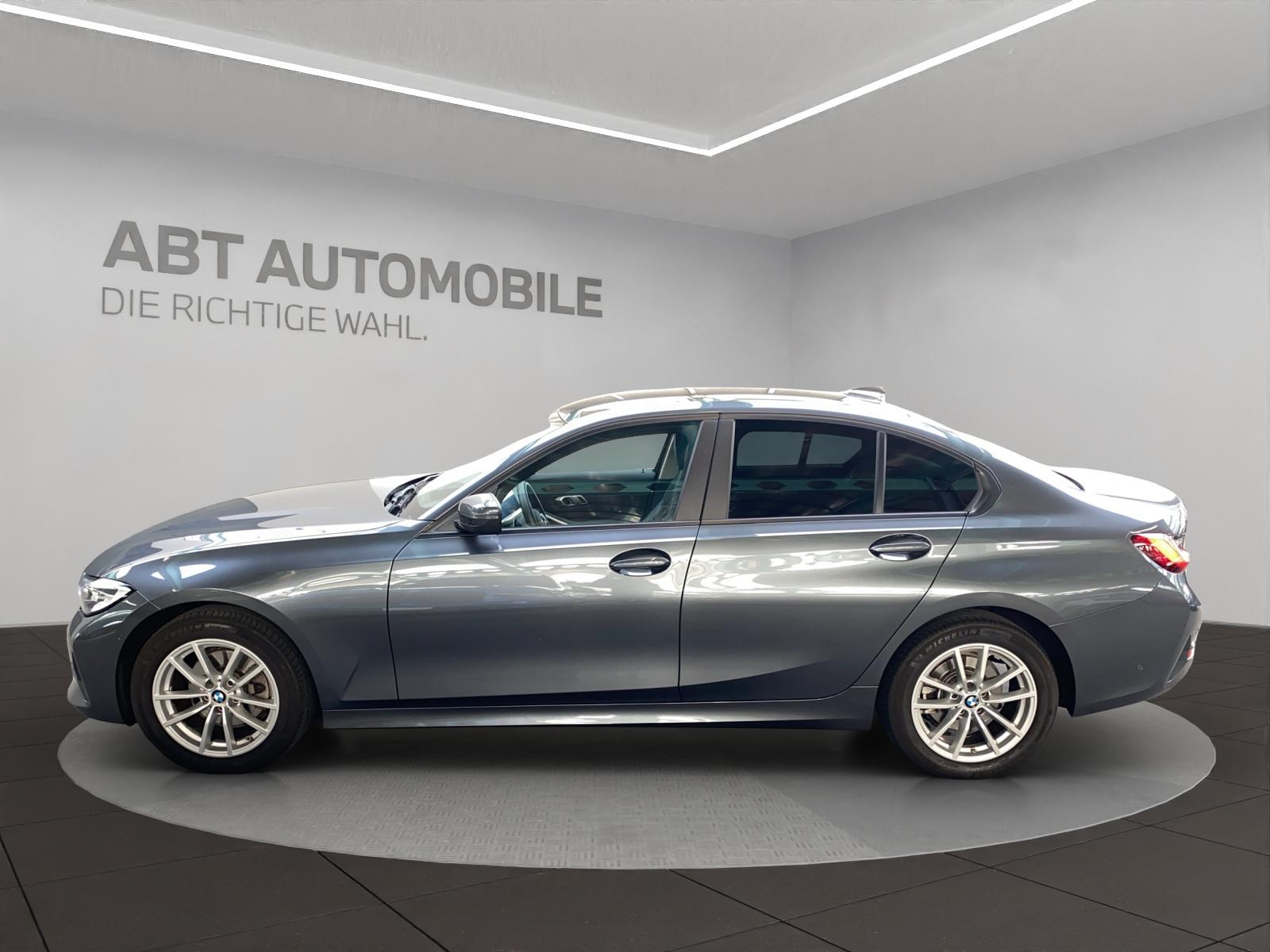 BMW 320i xDrive-image-2