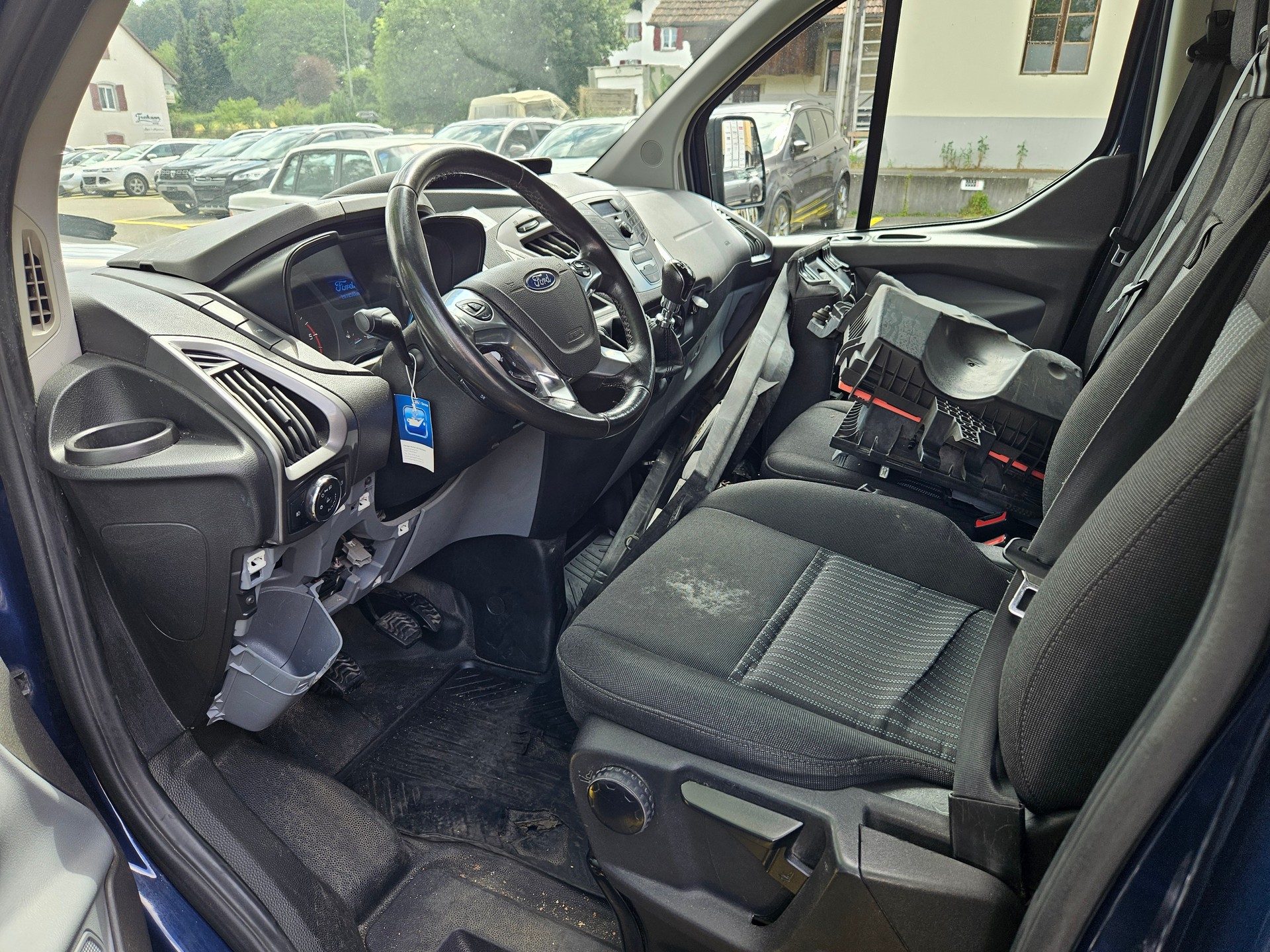 FORD Transit Custom Van 340 L1H1 Trend-image-4