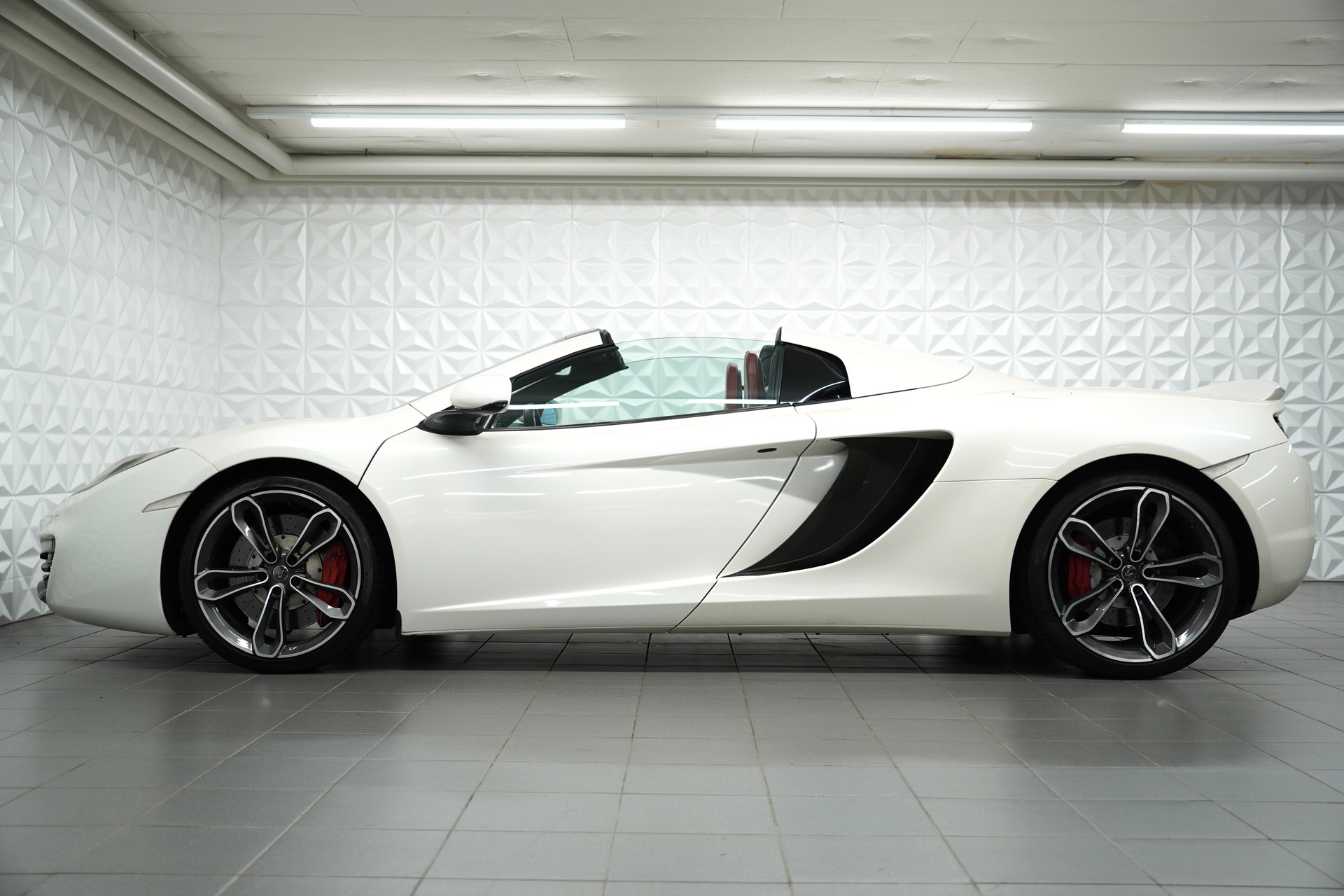 McLAREN MP4-12C Spider 3.8 V8 SSG-image-1