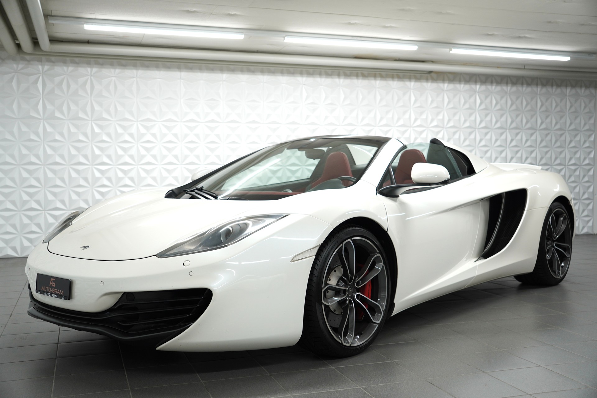 McLAREN MP4-12C Spider 3.8 V8 SSG-image-0