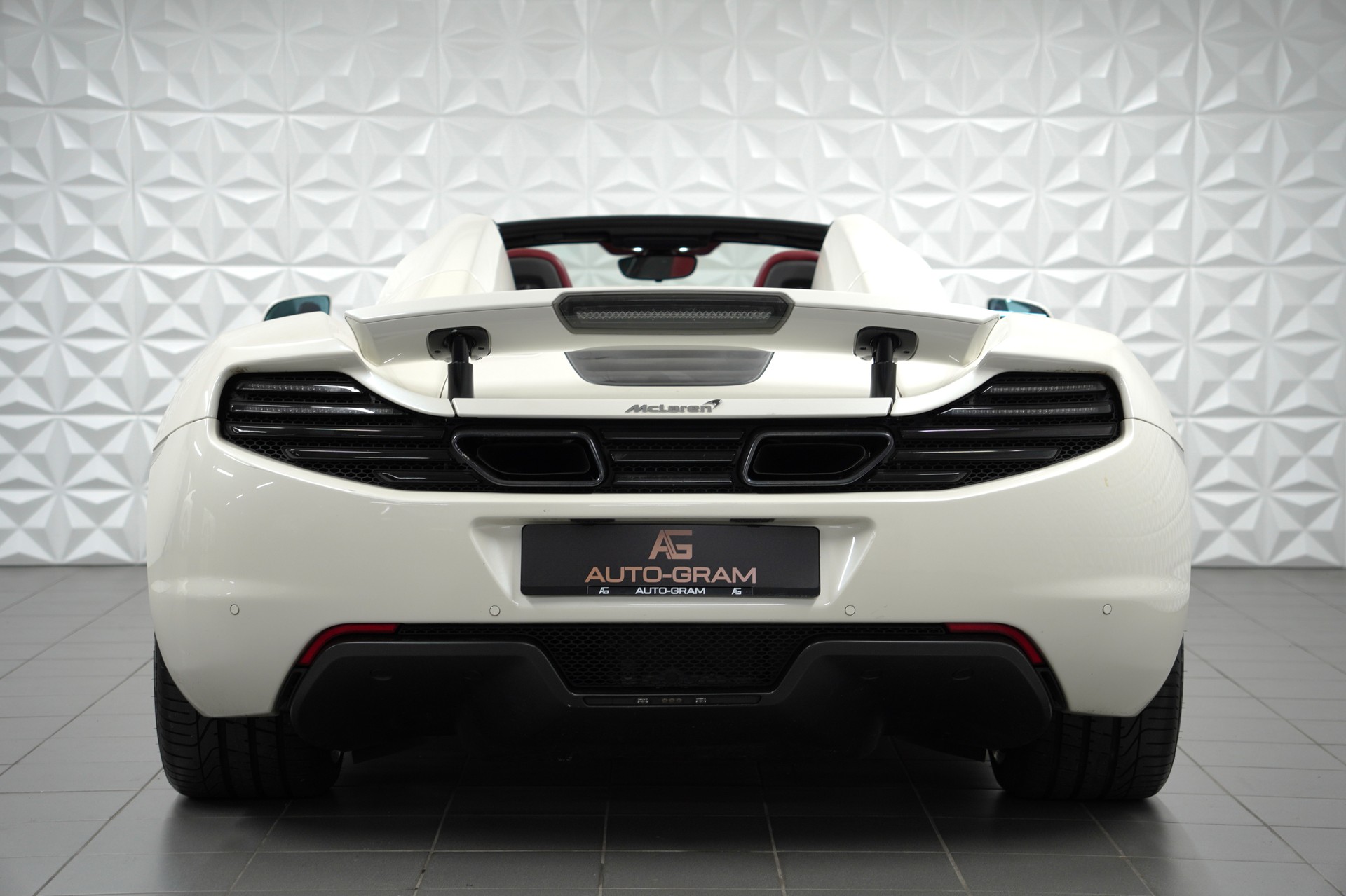 McLAREN MP4-12C Spider 3.8 V8 SSG-image-3