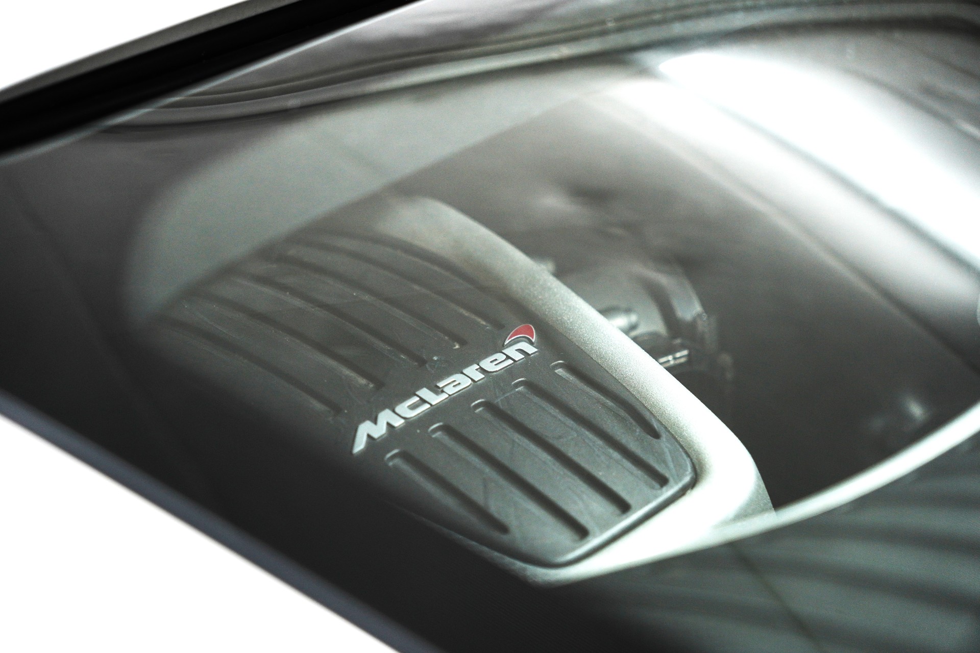 McLAREN MP4-12C Spider 3.8 V8 SSG-image-19