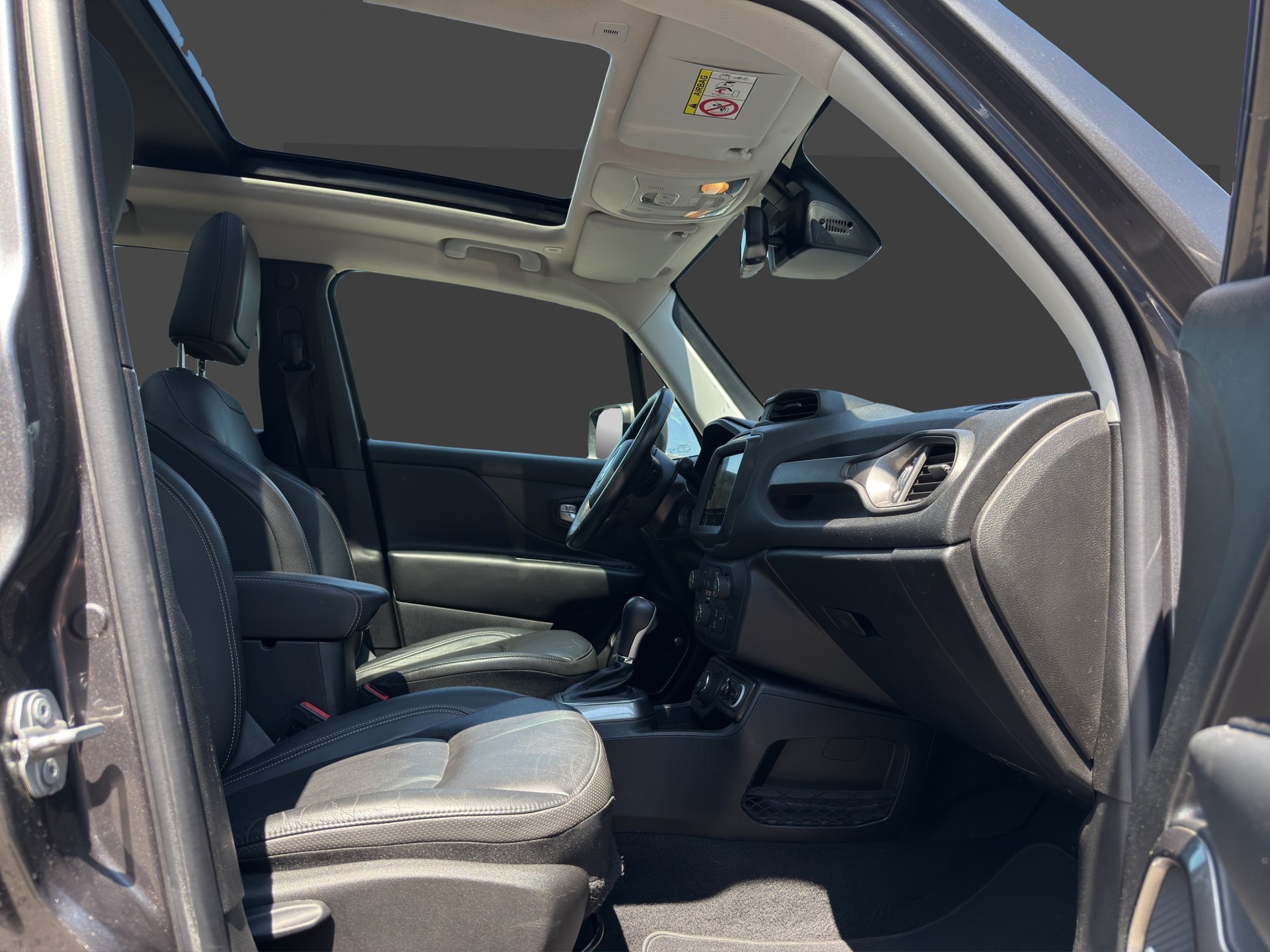 JEEP Renegade 1.3 Turbo Limited AWD-image-13