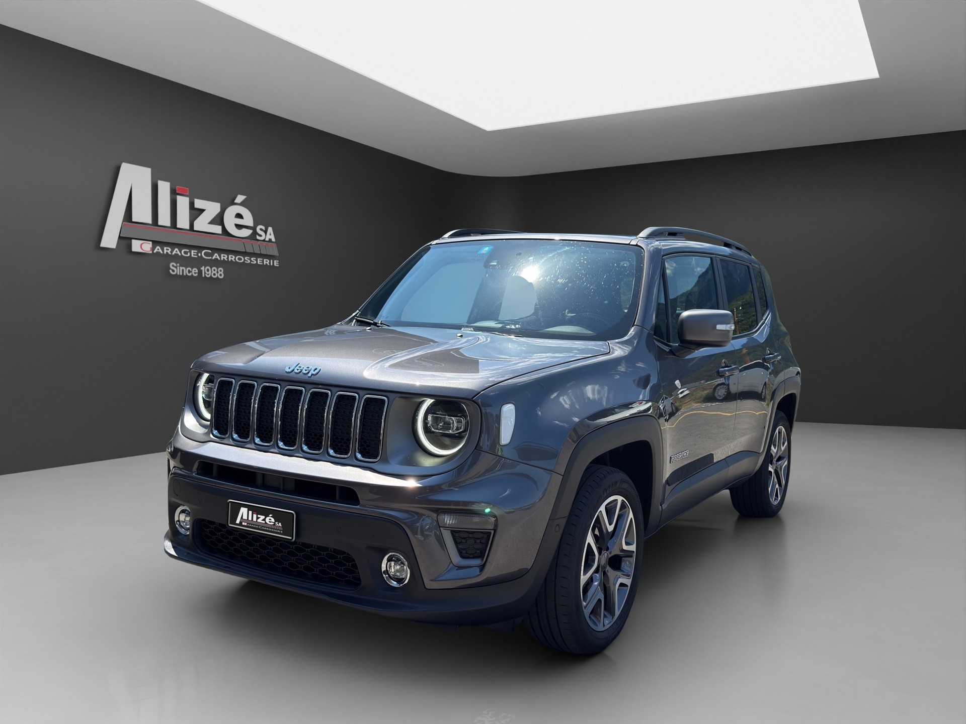 JEEP Renegade 1.3 Turbo Limited AWD-showroom-element-2