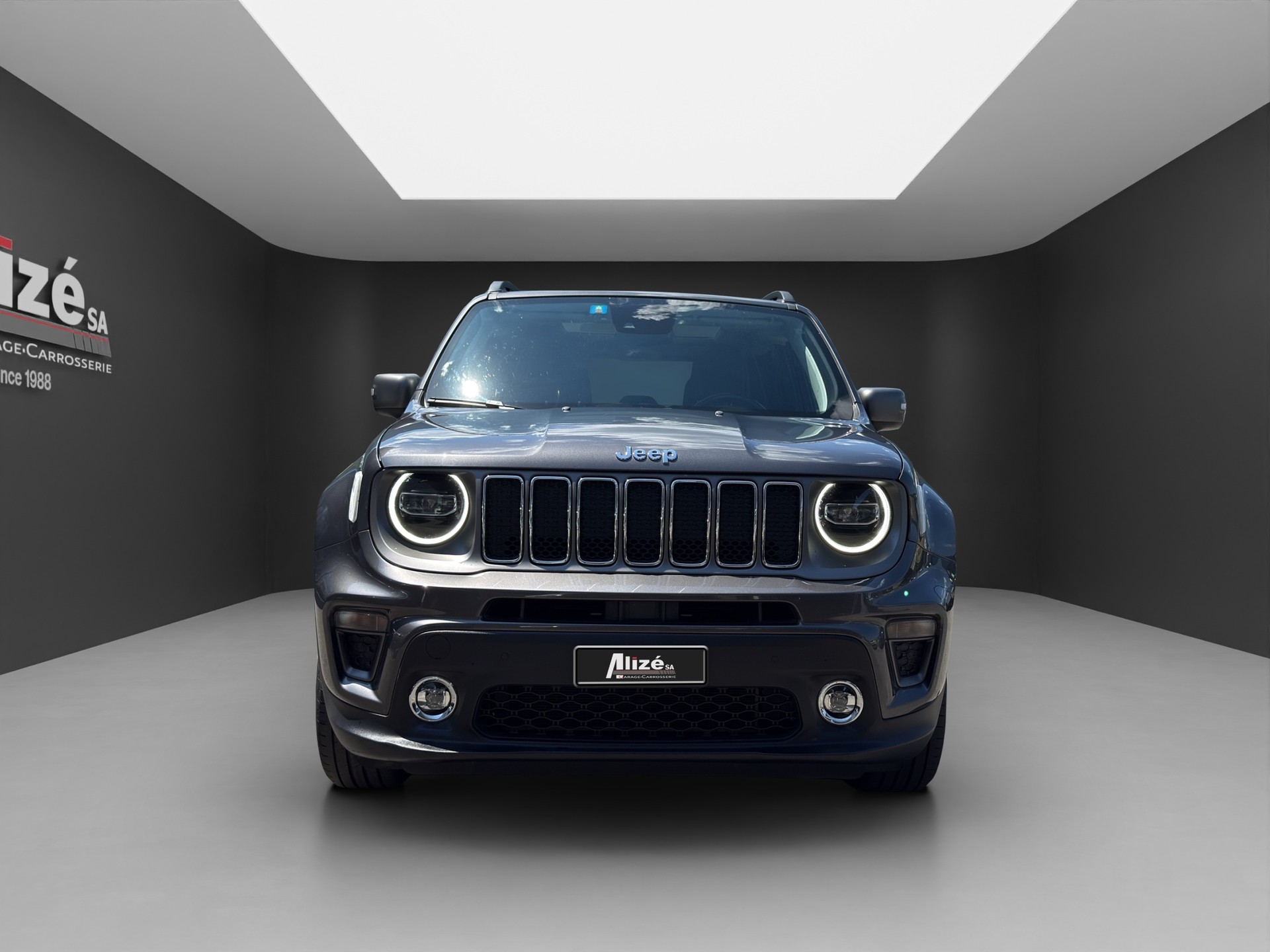 JEEP Renegade 1.3 Turbo Limited AWD-showroom-element-1