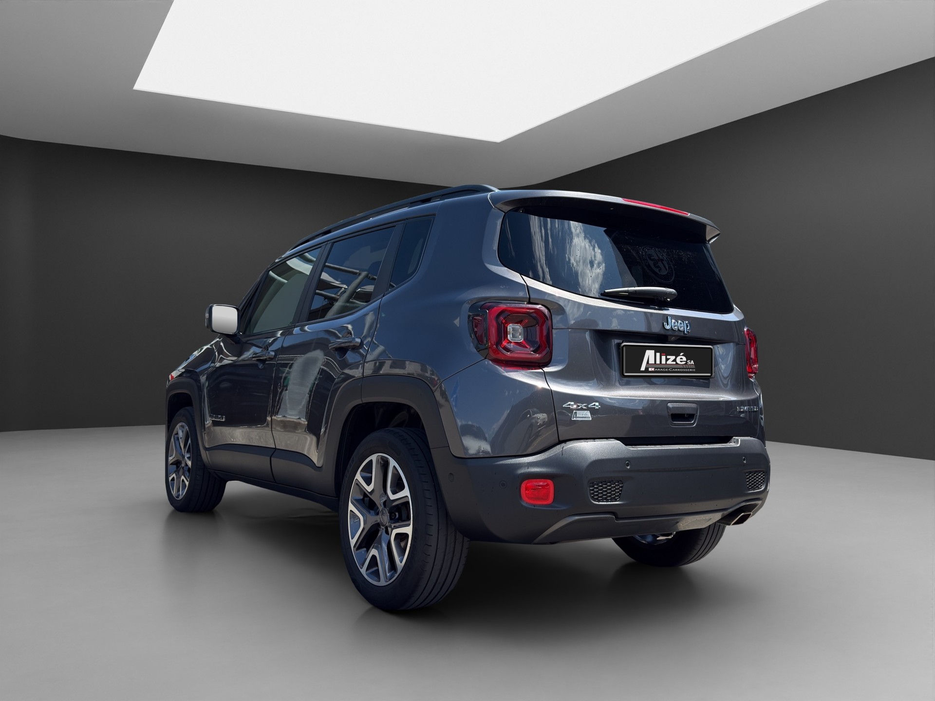 JEEP Renegade 1.3 Turbo Limited AWD-image-4