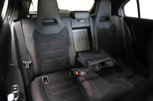 MERCEDES-BENZ A 250 4Matic 8G-DCT-image-10