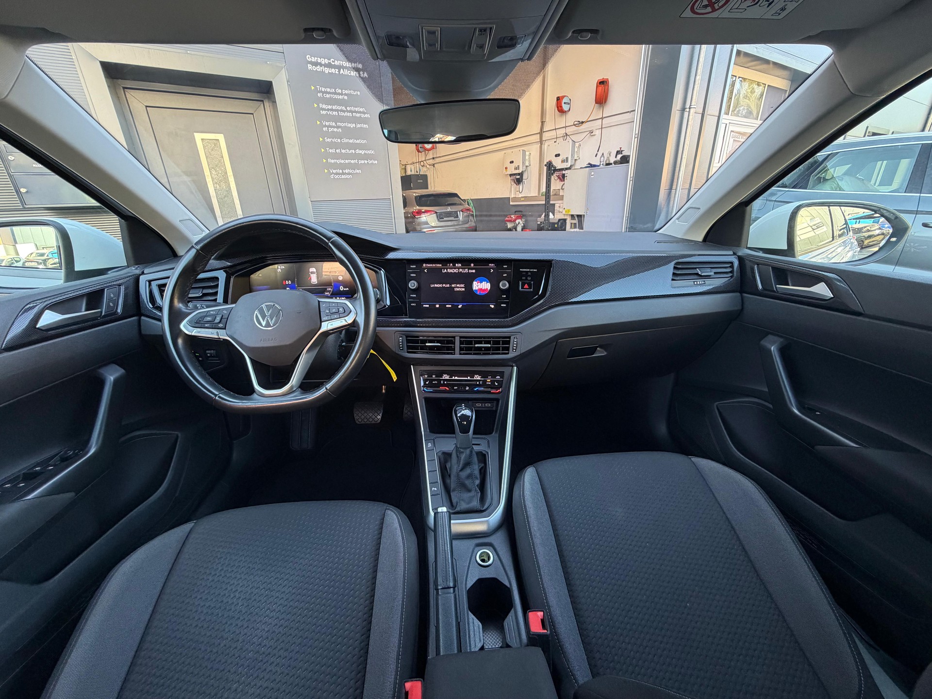 VW Taigo 1.0 TSI Life DSG-image-14