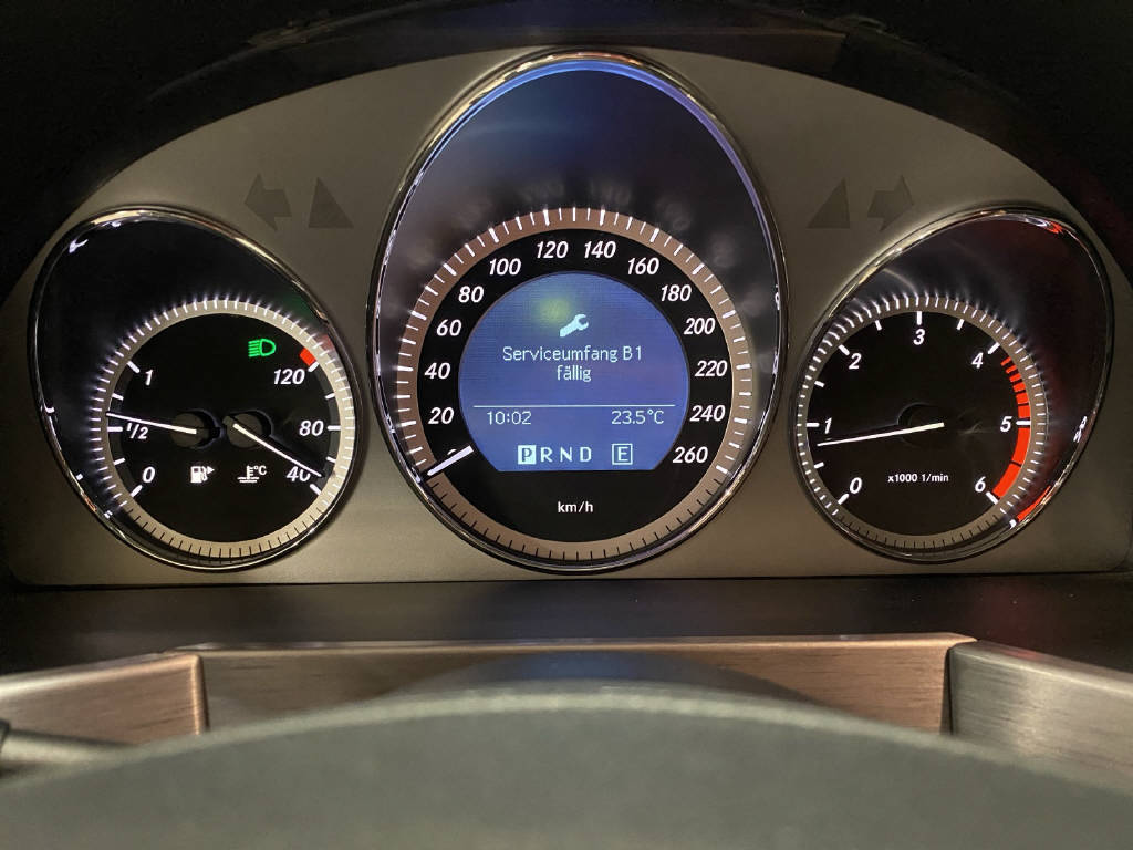 MERCEDES-BENZ GLK 250 CDI BlueEF 4matic-image-8
