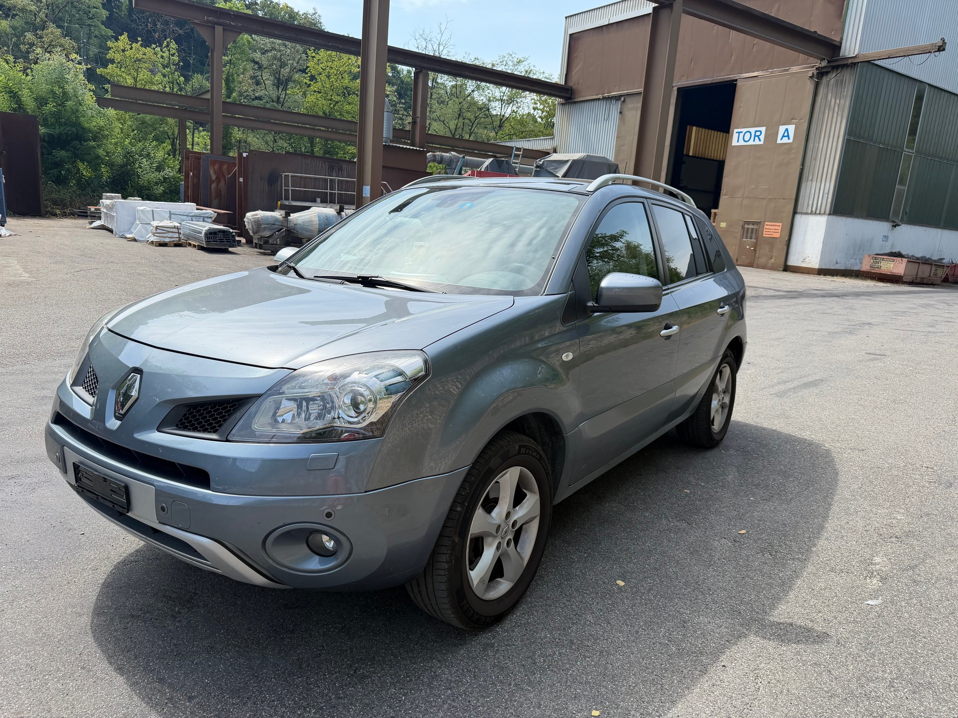 RENAULT Koleos 2.0 dCi Dynamique 4x4 Automatic-image-2