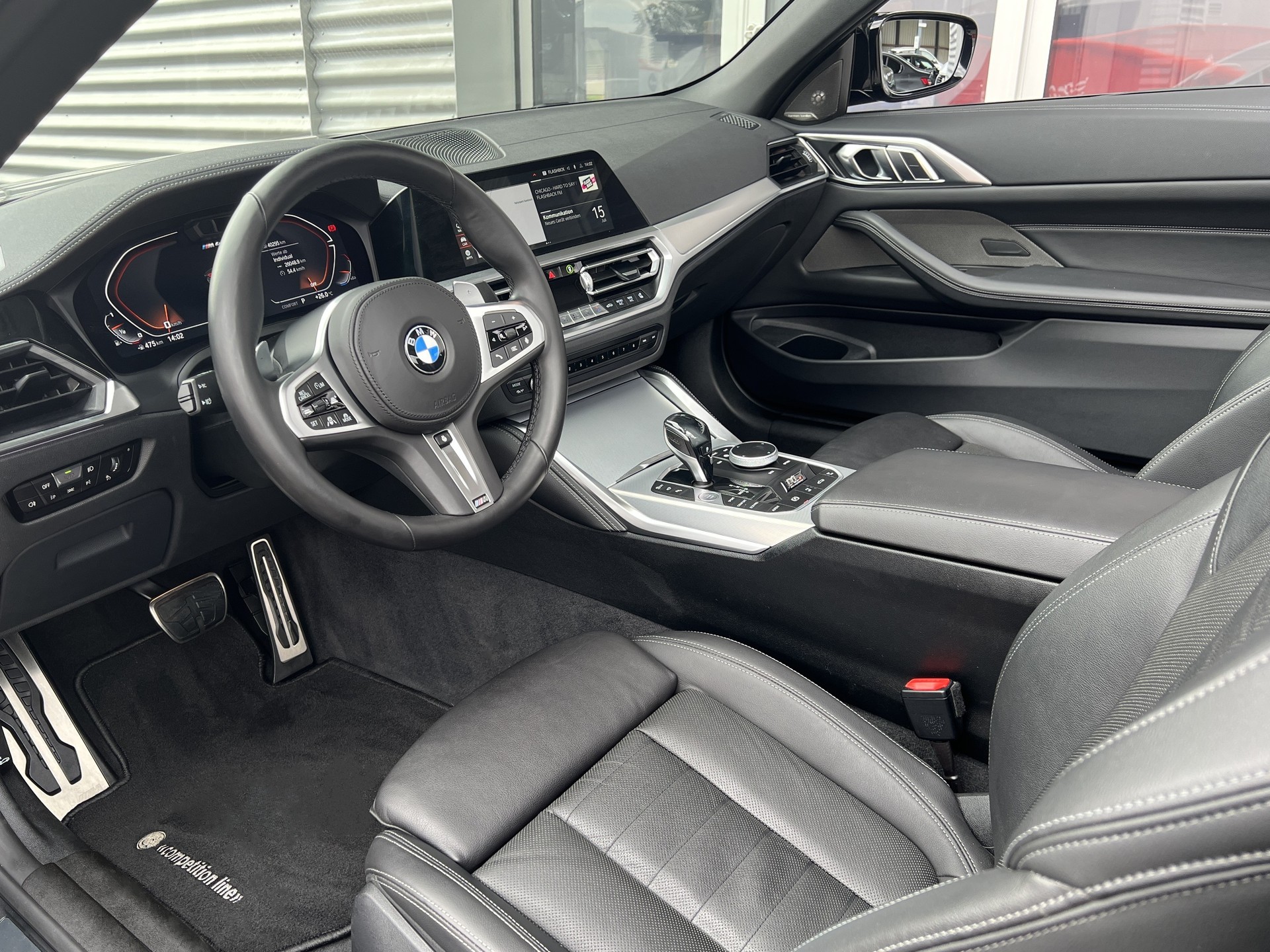 BMW M440i xDrive 48V Cabriolet Steptronic-image-6