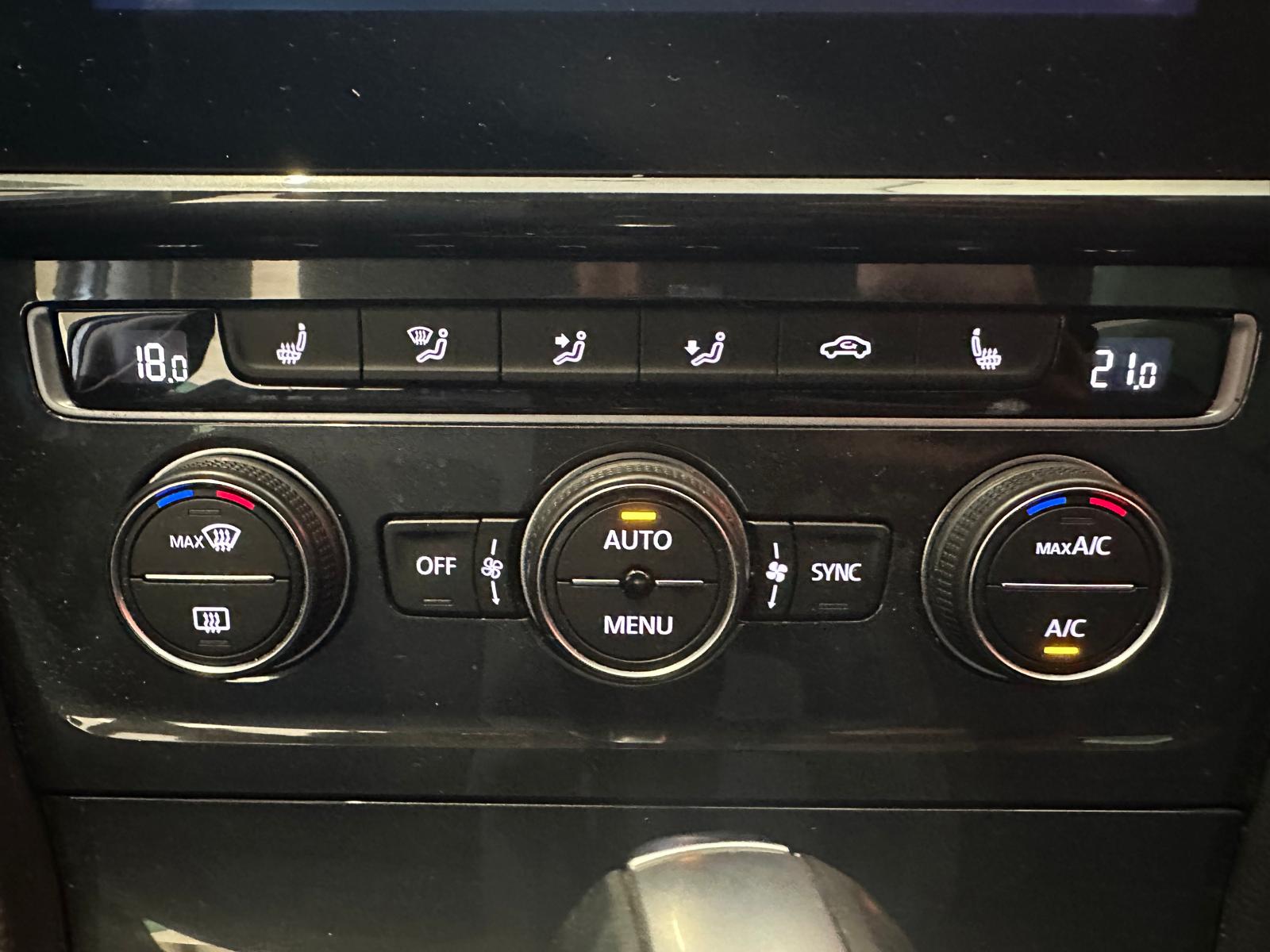 VW Golf 1.5 TSI EVO Edition 45 DSG-image-21