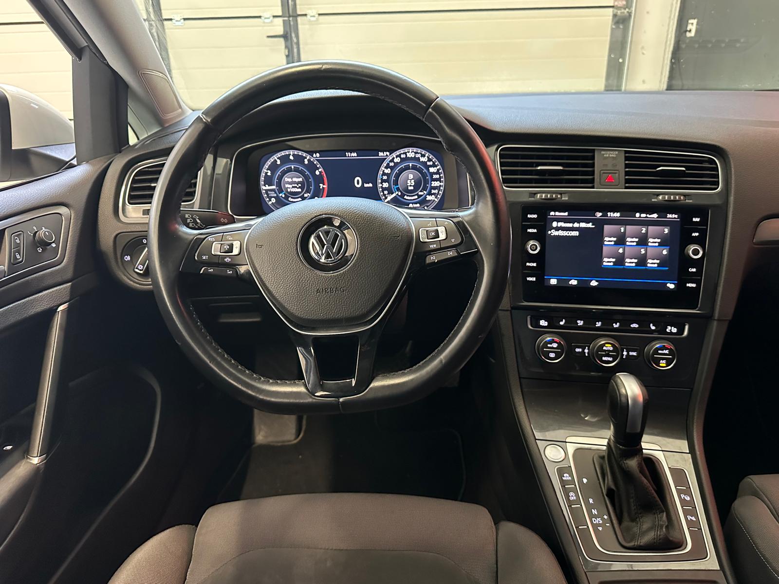 VW Golf 1.5 TSI EVO Edition 45 DSG-image-13