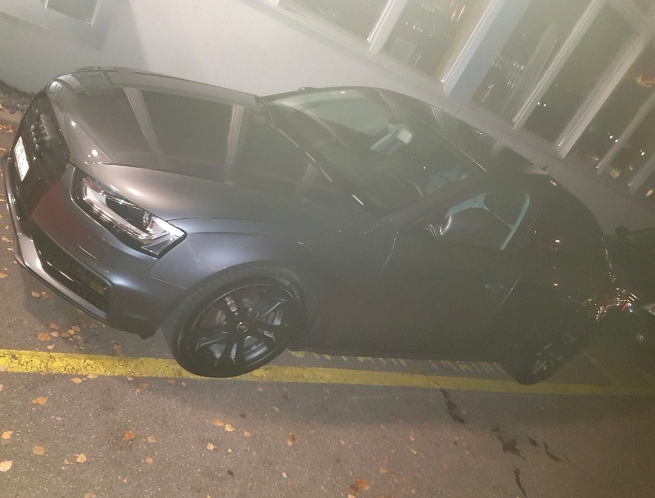 AUDI 3.0 V6 TFSI quattro S-Tronic-image-4
