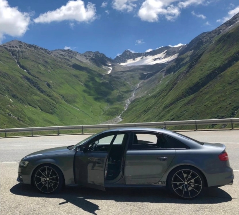 AUDI 3.0 V6 TFSI quattro S-Tronic-image-0