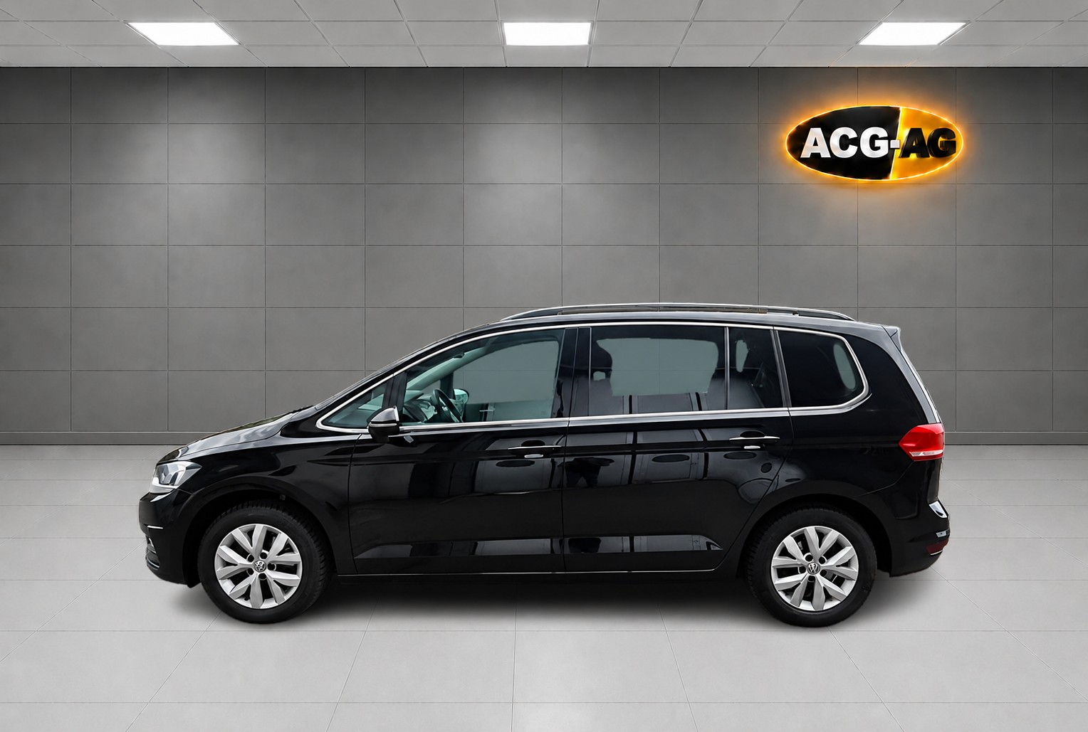 VW Touran 2.0 TDI BlueMotion Technology Comfortline DSG ** 7-Plätzer ** Gr-Navi ** RF-Kamera ** ACC ** Sitzheizung ** Ab MFK **-image-3