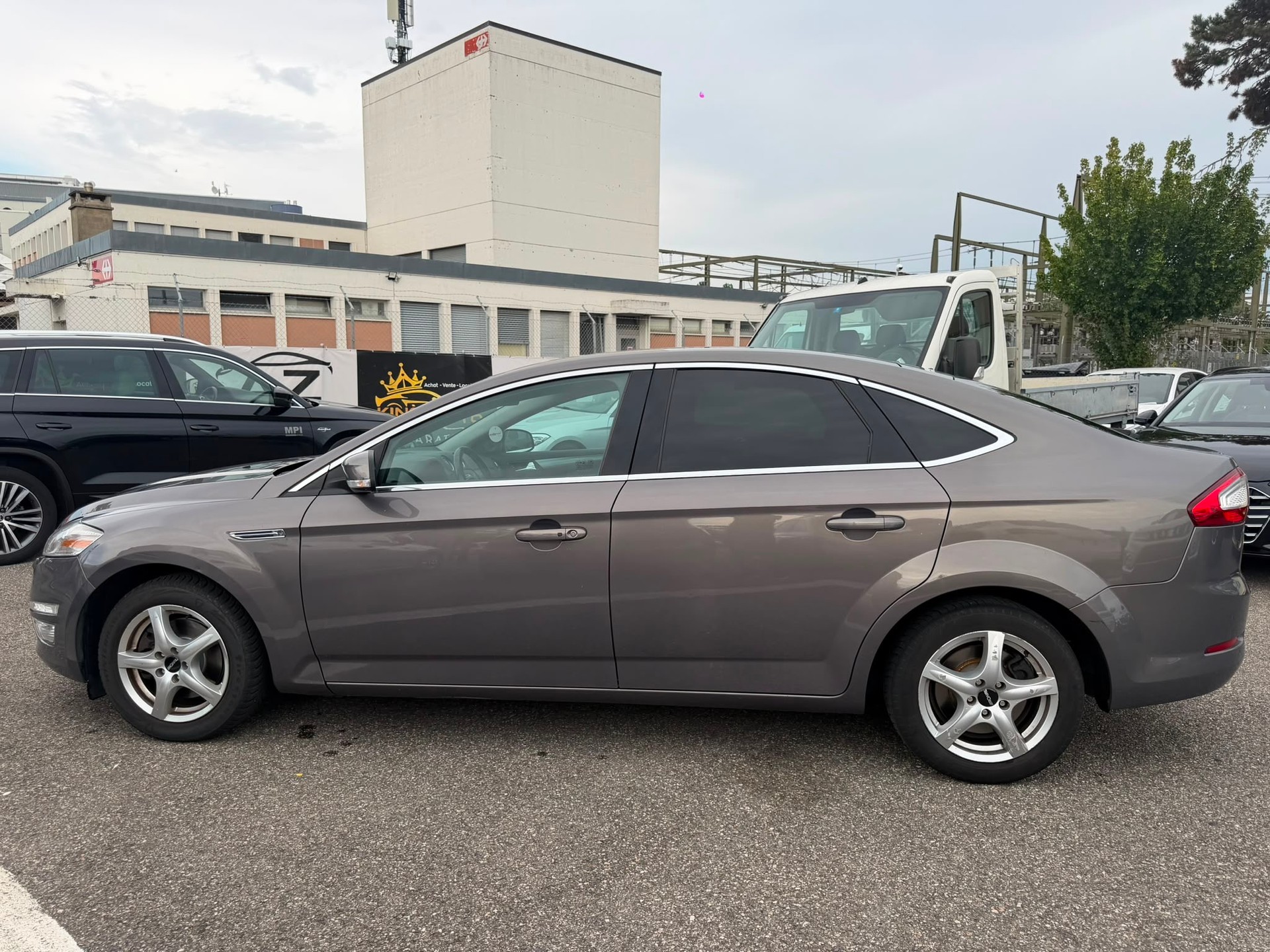 FORD Mondeo 2.0 TDCi 16V Carving PowerShift-image-2