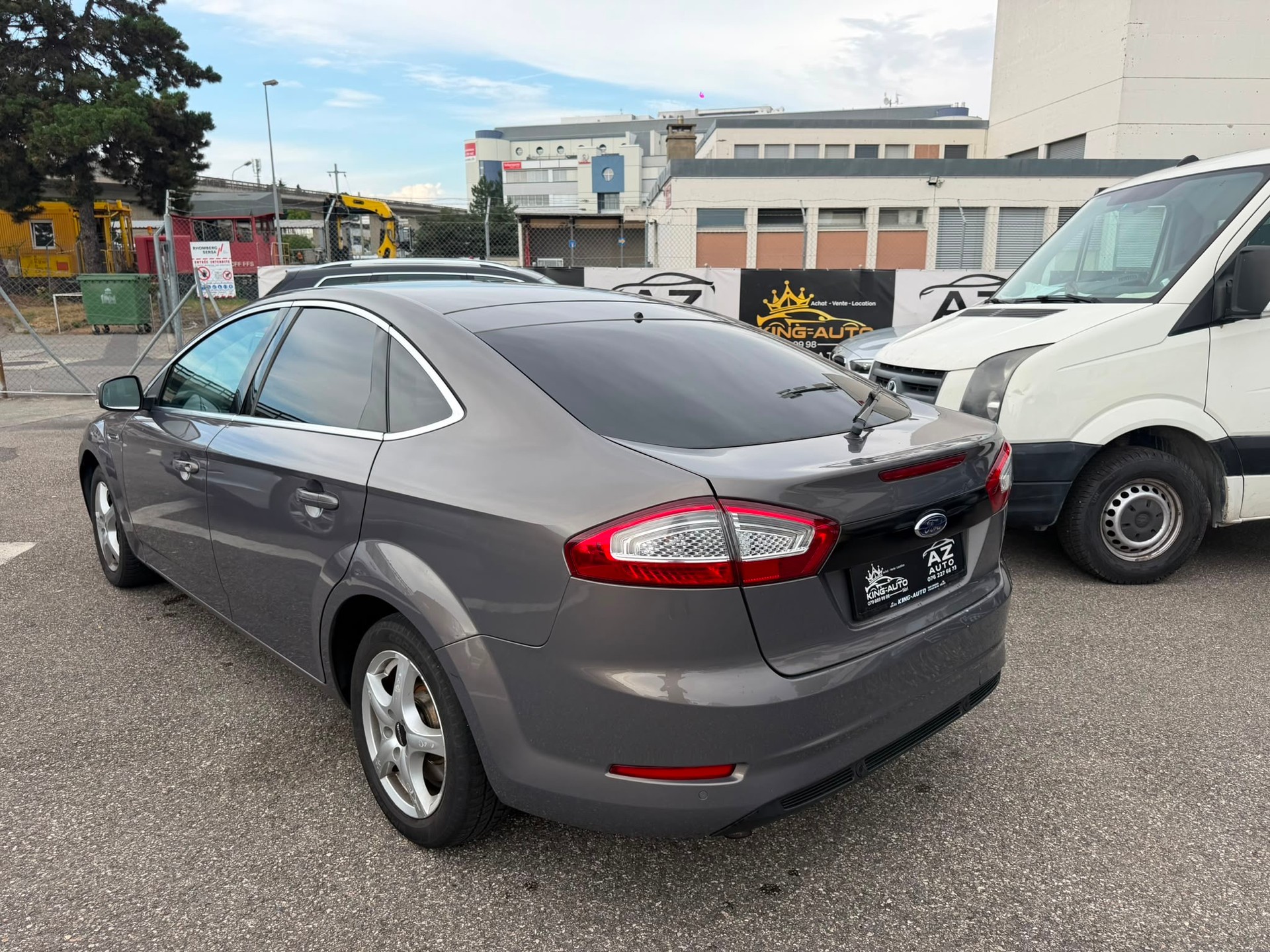 FORD Mondeo 2.0 TDCi 16V Carving PowerShift-image-3