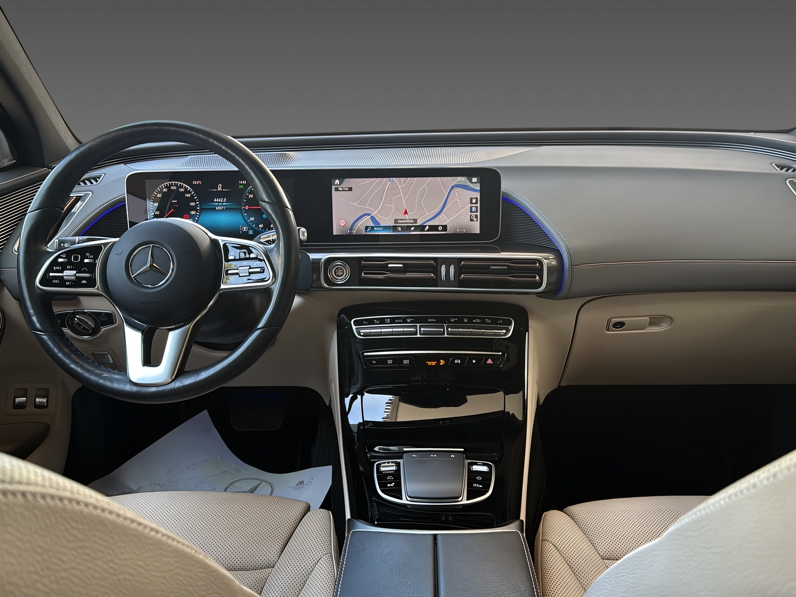 MERCEDES-BENZ EQC 400 AMG Line 4Matic-image-8