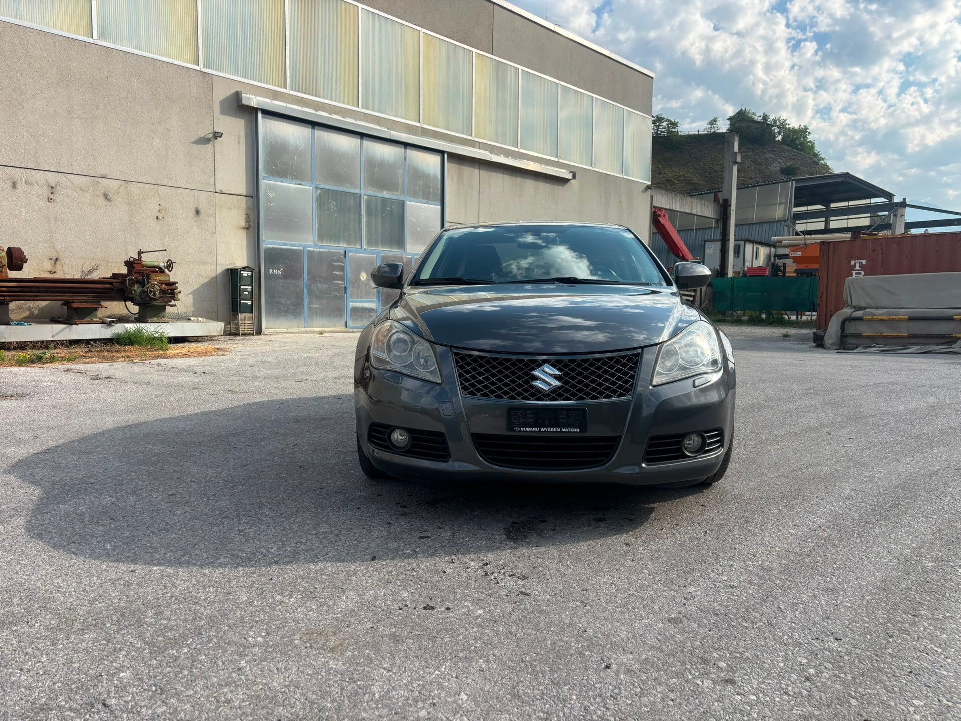 SUZUKI Kizashi 2.4 GL Top 4WD CVT-image-5