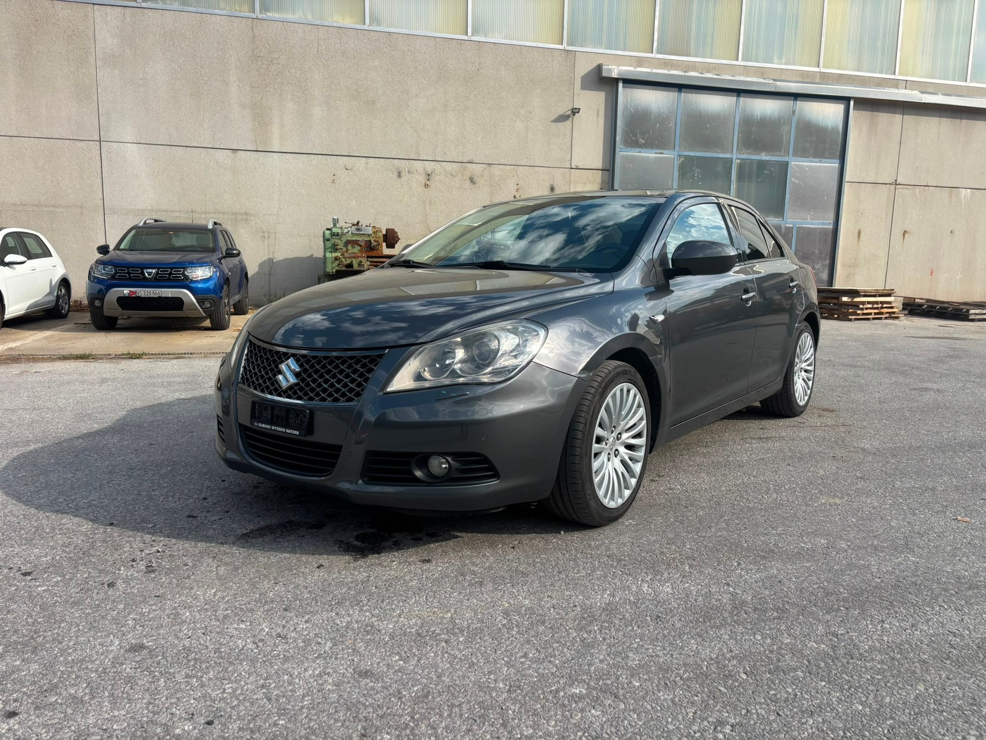 SUZUKI Kizashi 2.4 GL Top 4WD CVT-image-1