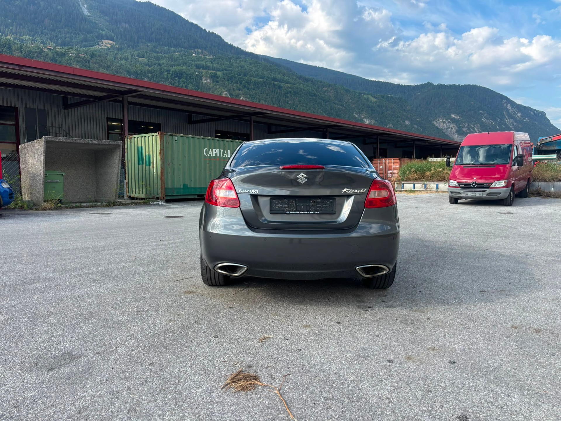 SUZUKI Kizashi 2.4 GL Top 4WD CVT-image-2