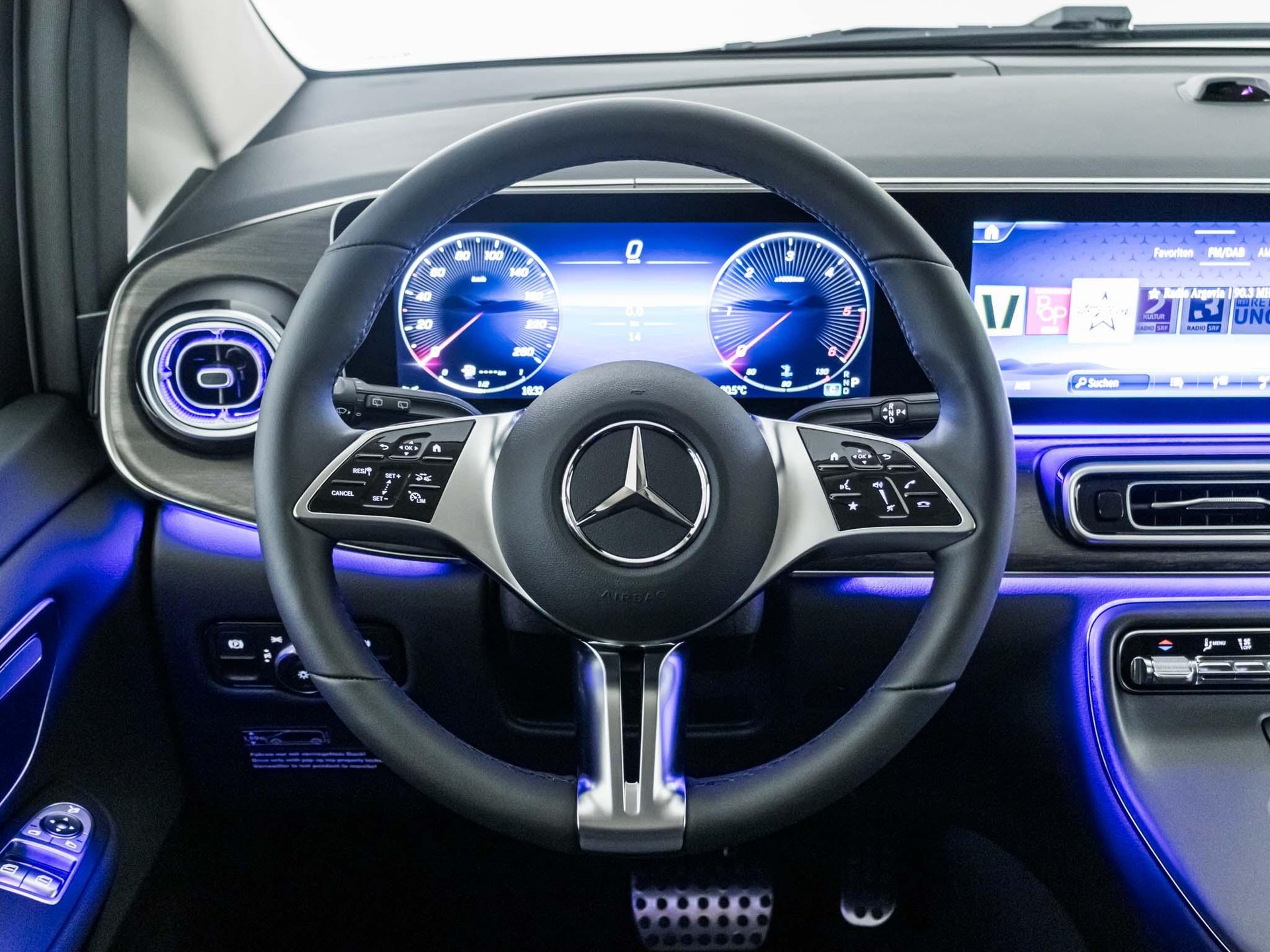 MERCEDES-BENZ Marco Polo 250 d 4MATIC-image-10