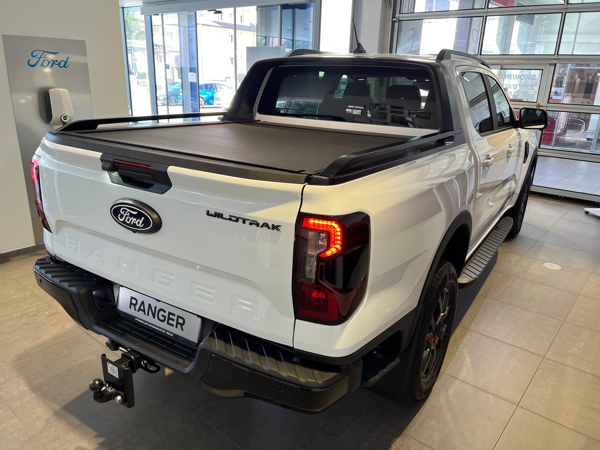 FORD Ranger Wildtrak 3.0 Eco Blue e-4WD Automat-image-2