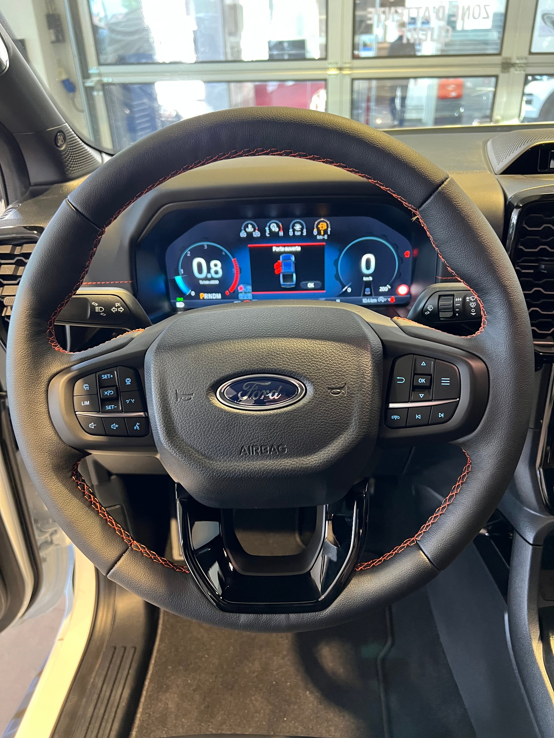 FORD Ranger Wildtrak 3.0 Eco Blue e-4WD Automat-image-5