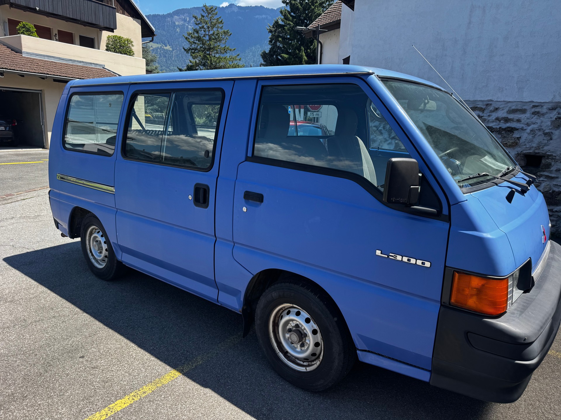 MITSUBISHI L 300 2.0-16 ECI-image-3