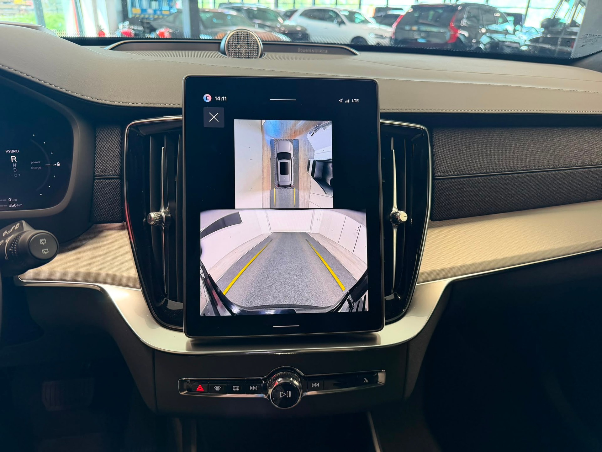 VOLVO XC90 T8 eAWD PluginHybrid Black Edition Geartronic-image-18