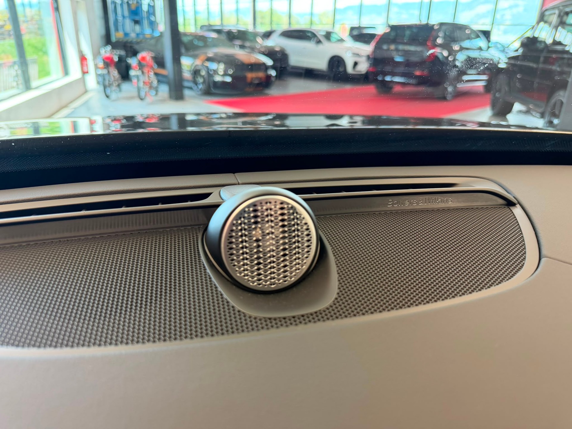 VOLVO XC90 T8 eAWD PluginHybrid Black Edition Geartronic-image-20