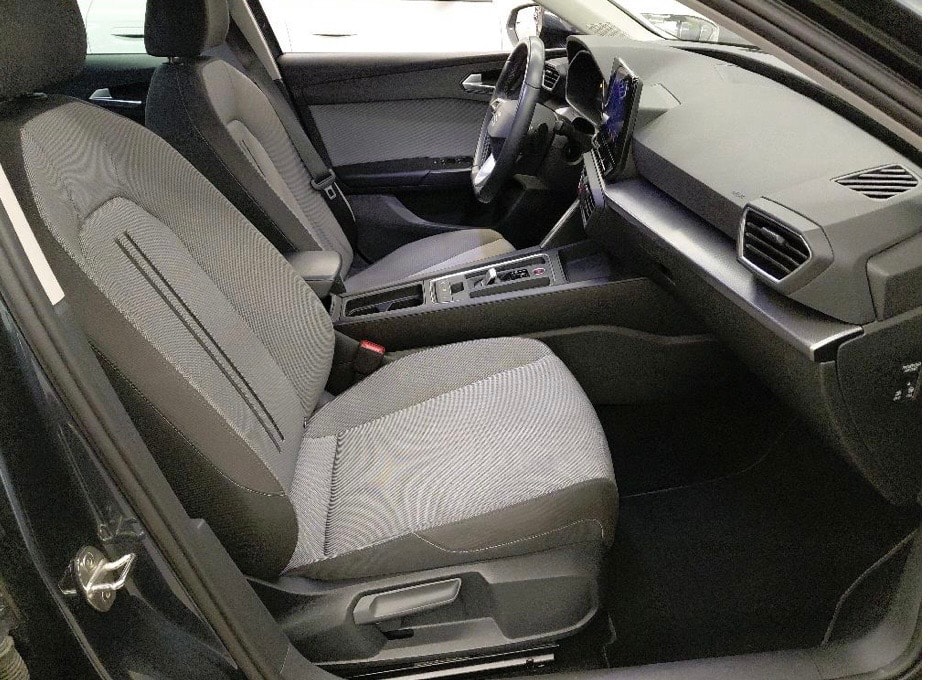SEAT Leon ST 1.5 eTSI Mild Hybrid DSG Style ** Ab MFK & Service ** CH Fahrzeug ** 1. Hand **-image-3