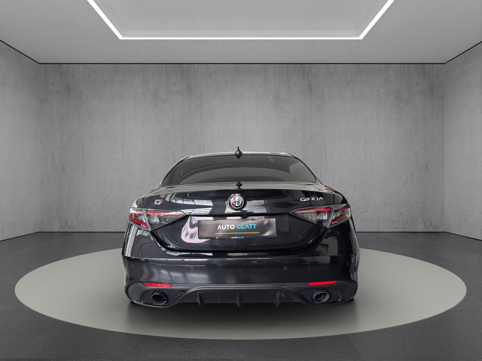ALFA ROMEO Giulia 2.0 Competizione Q4 AT8-image-5