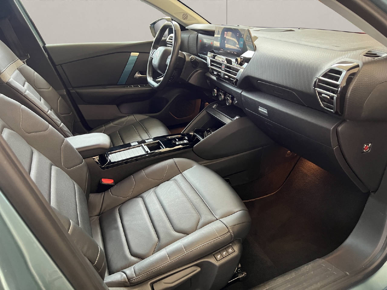 CITROEN e-C4 Shine Pack-image-13