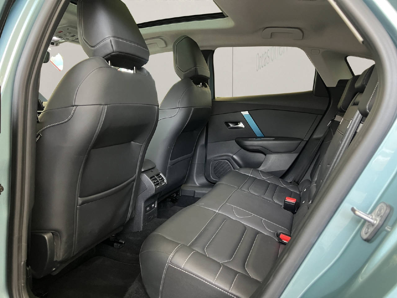 CITROEN e-C4 Shine Pack-image-19