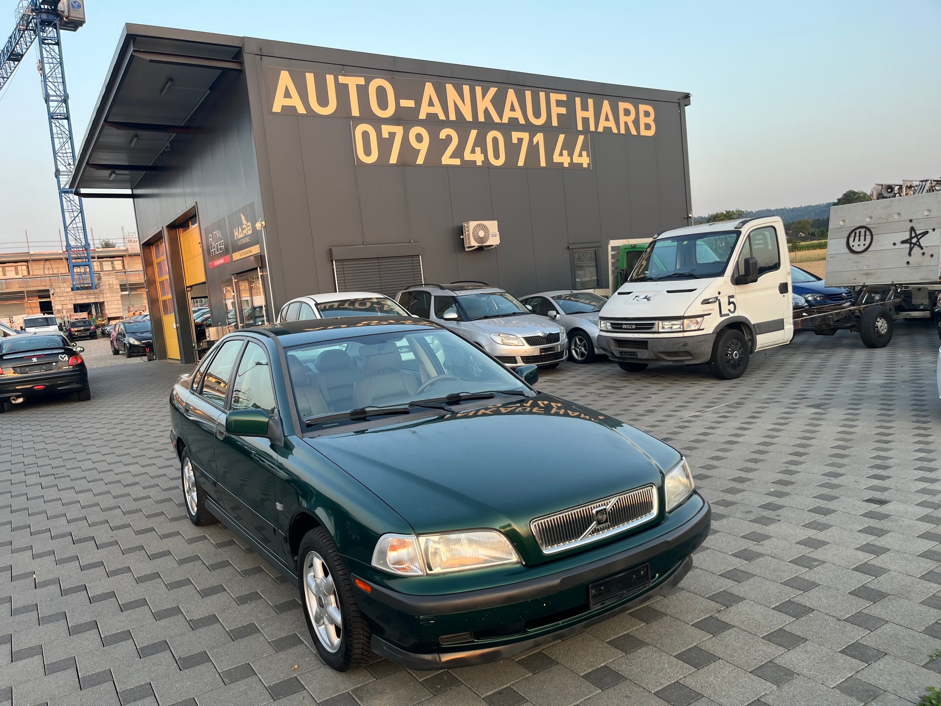 VOLVO S40 2.0 LPT-image-1