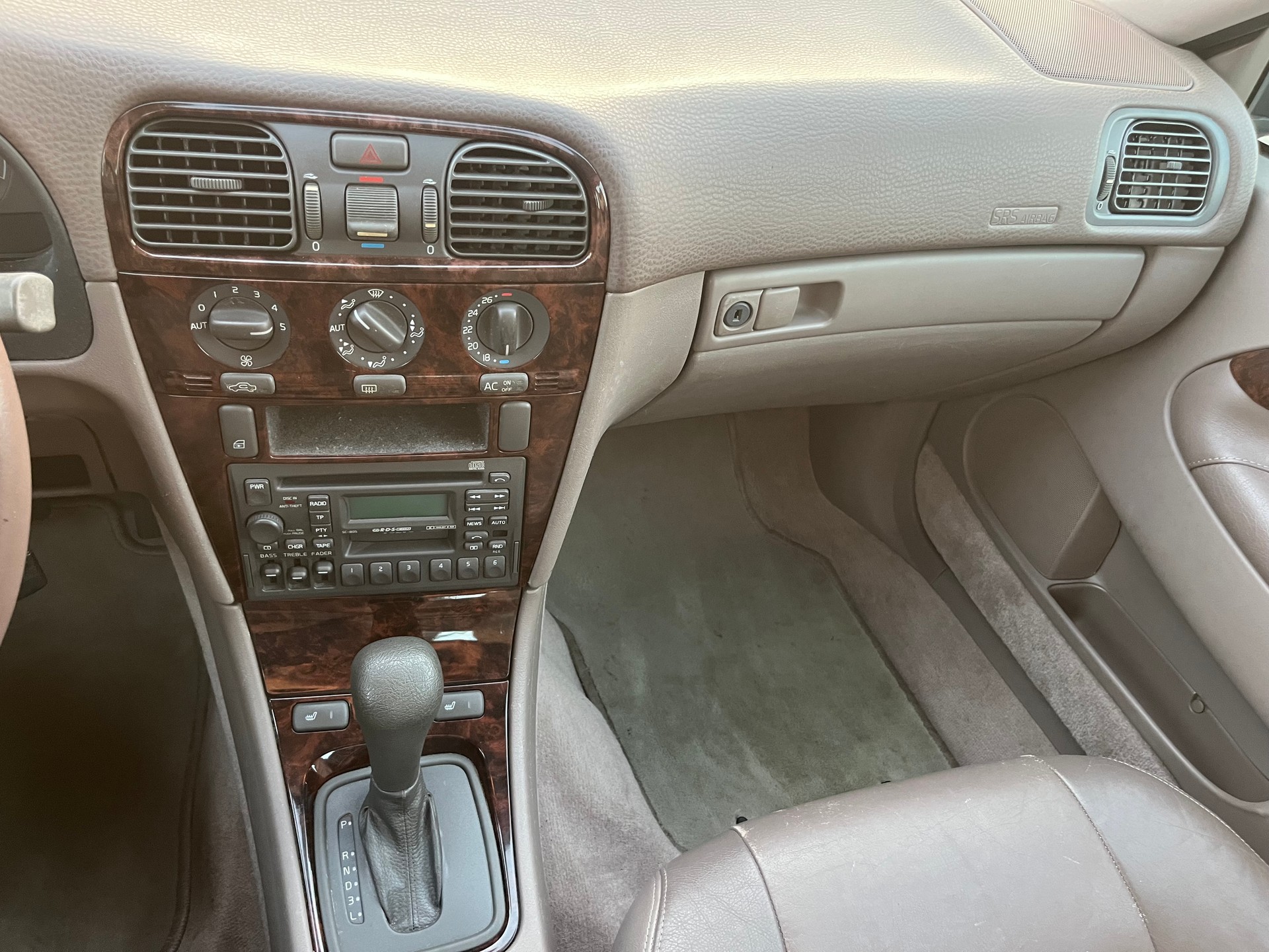 VOLVO S40 2.0 LPT-image-14