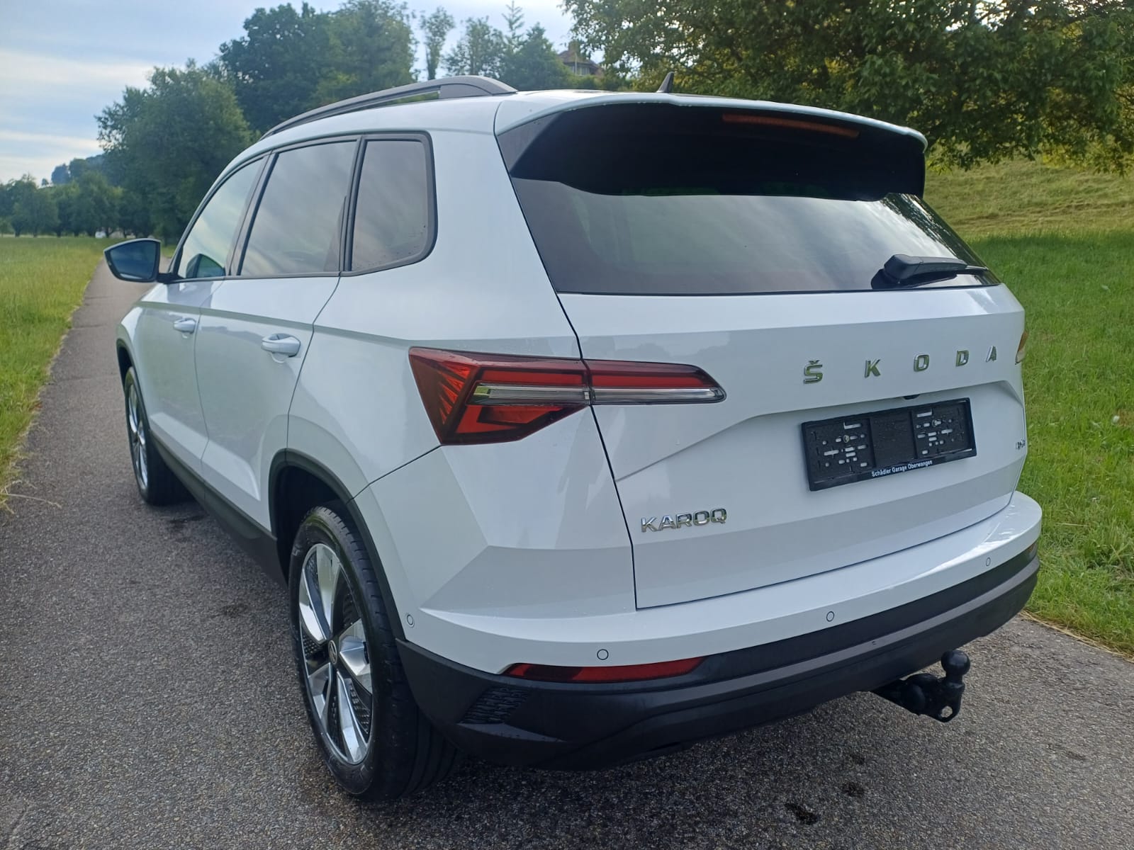 SKODA Karoq 2.0 TDI CR Style 4x4 DSG-image-2