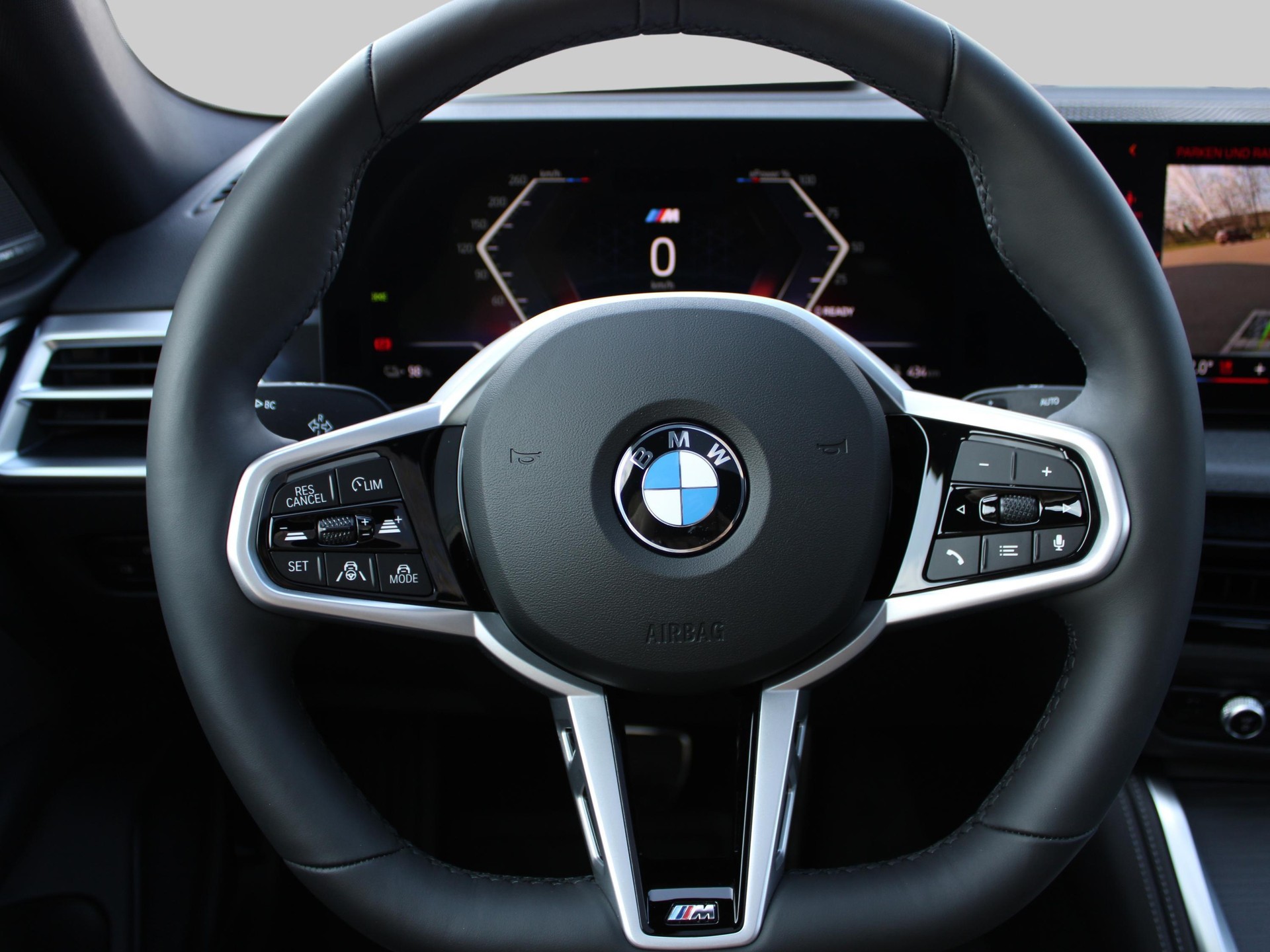 BMW i4 xDrive 40 M Sport Pro-image-10
