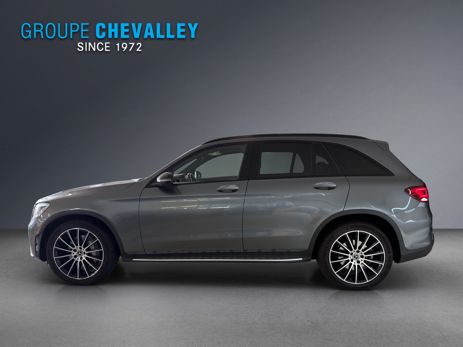 MERCEDES-BENZ GLC 220 d AMG Line 4Matic-image-2