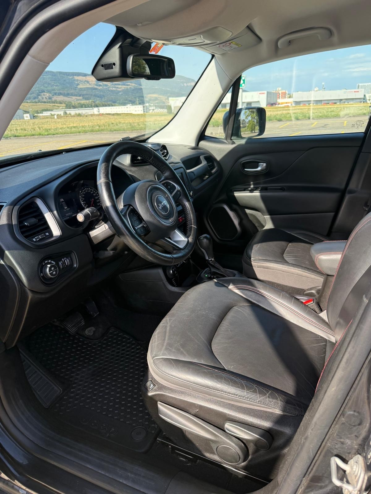 JEEP Renegade 2.0 CRD Trailhawk AWD + Low Range 9ATX-image-10