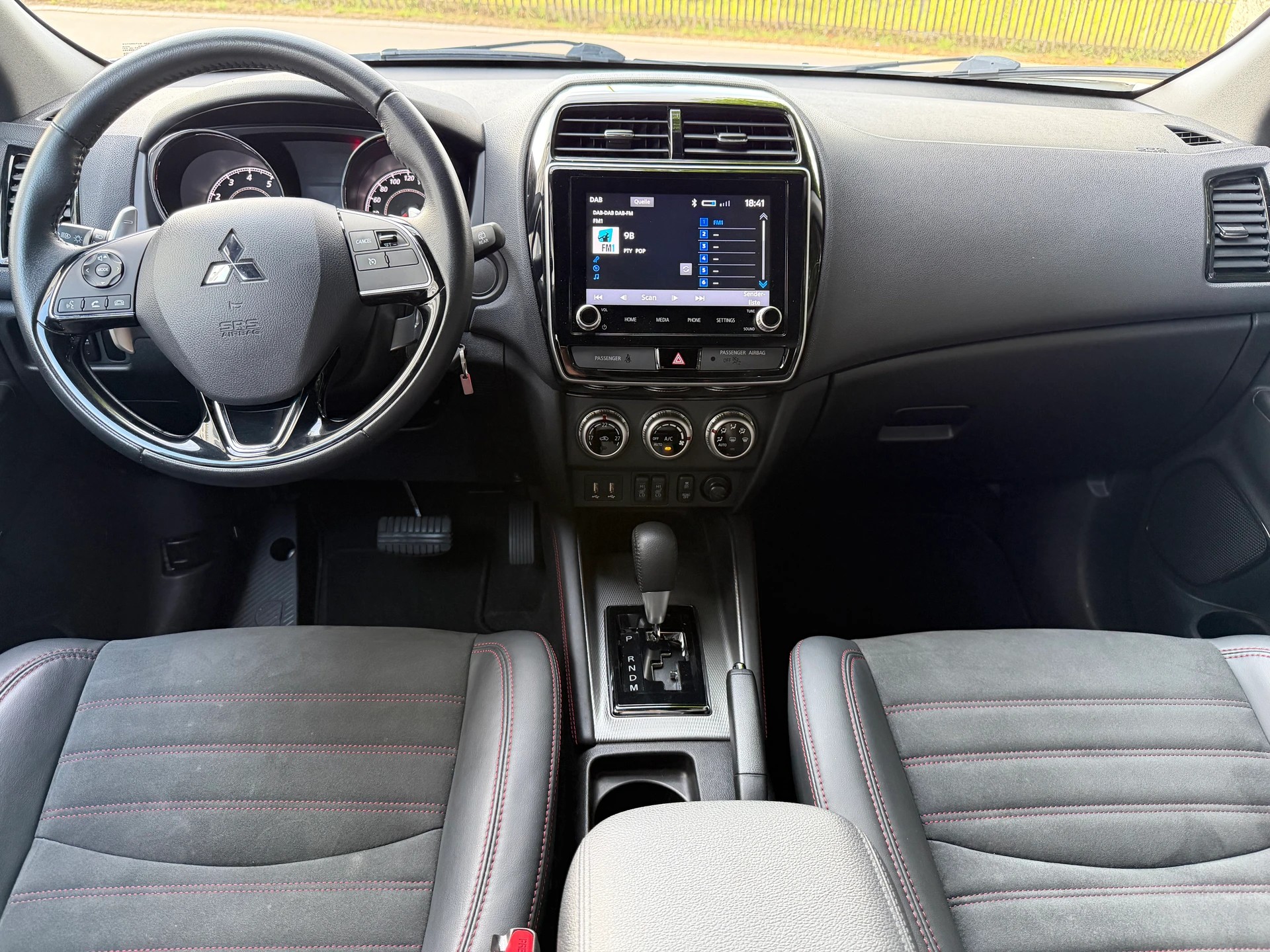MITSUBISHI ASX 2.0 MIVEC Diamond Automat / Frisch ab MFK / Service gepflegt/ 36 Monate Garantie exkl / Leder / Navi / LED /-image-10