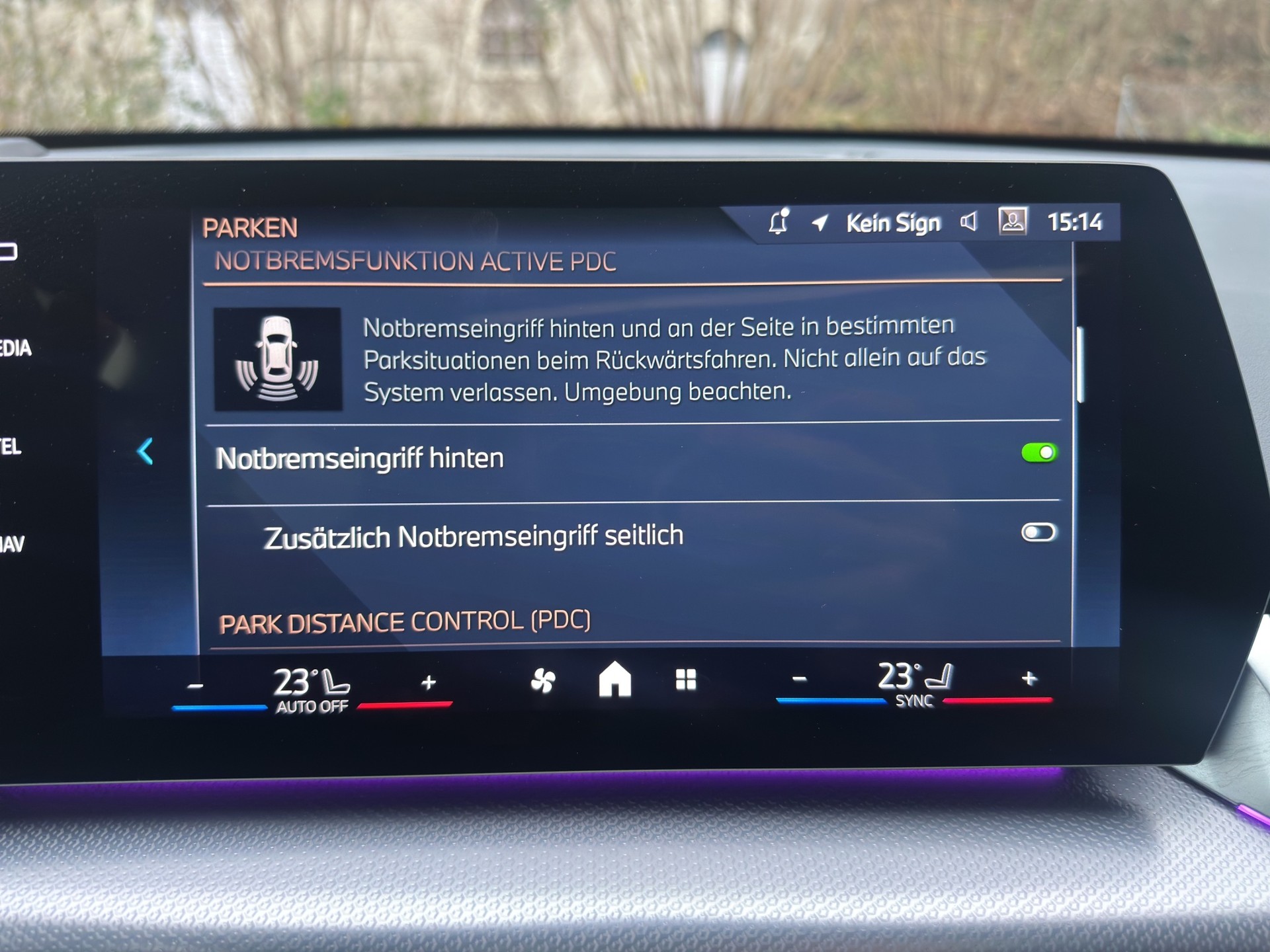 BMW X1 sDrive 20d 48V M Sport Innovationspaket-image-21